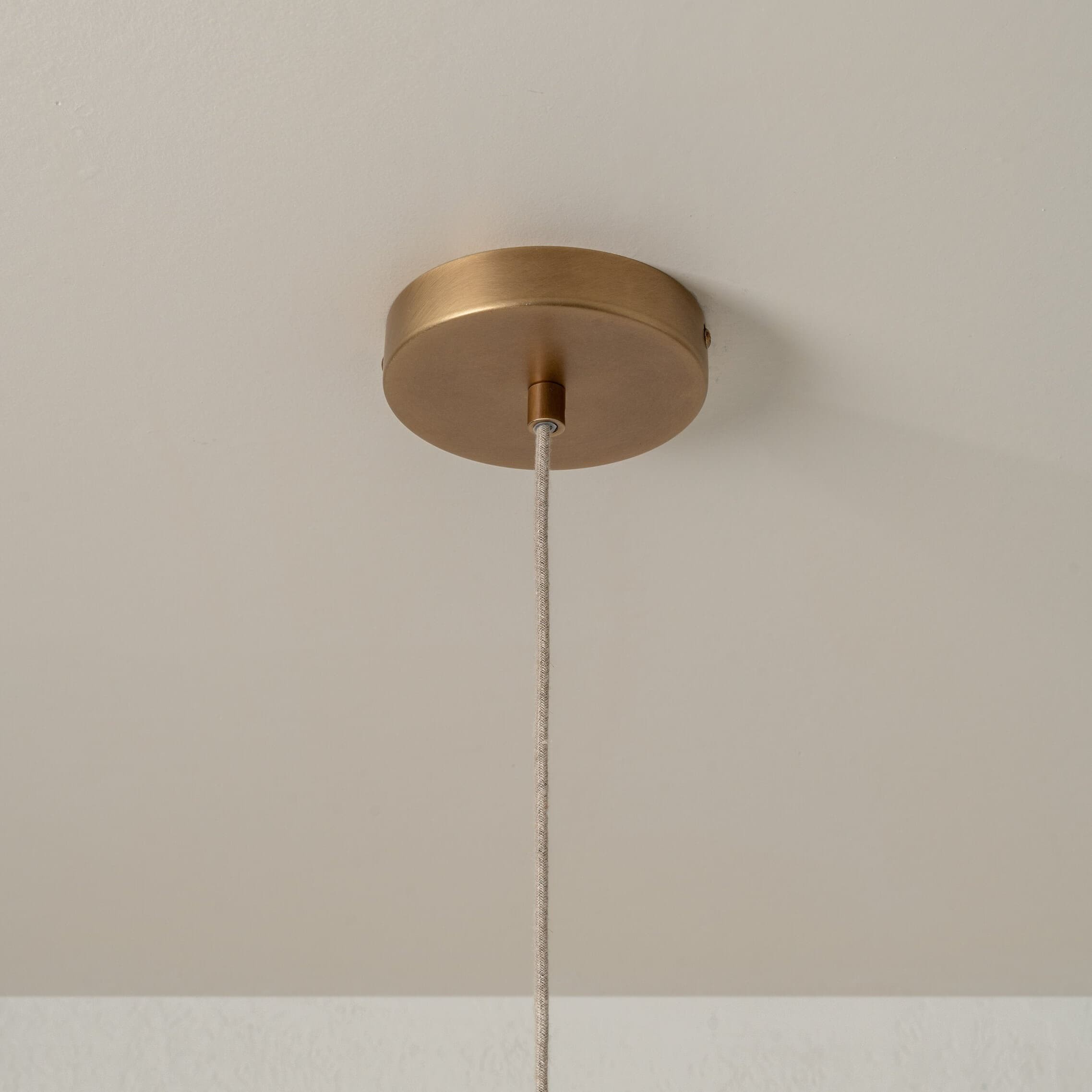 Blossine Linen Scalloped Pendant Light - Modern Farmhouse Hanging Lamp for Dining Room K1689
