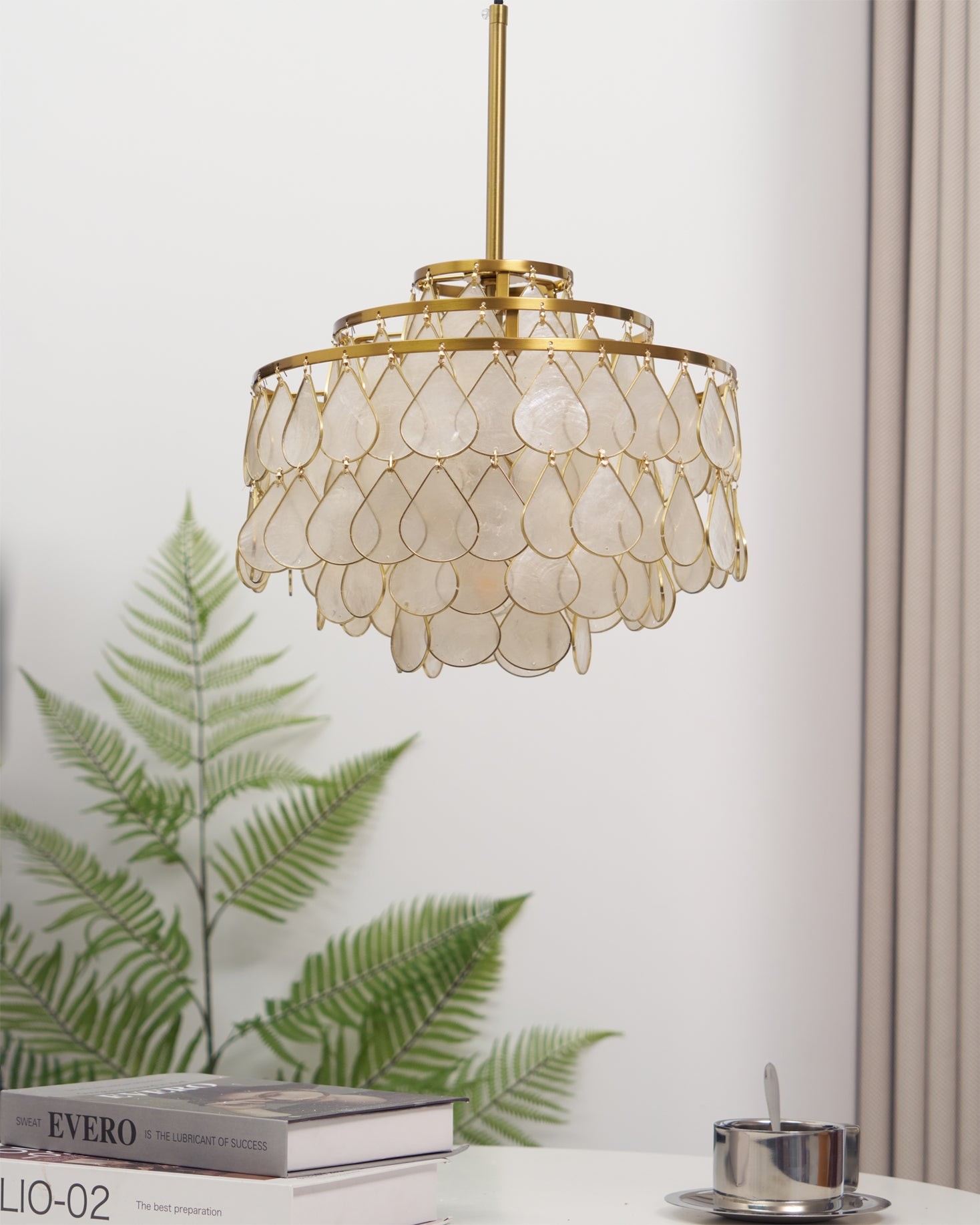 Vivant Shell Pendant Lamp K1094