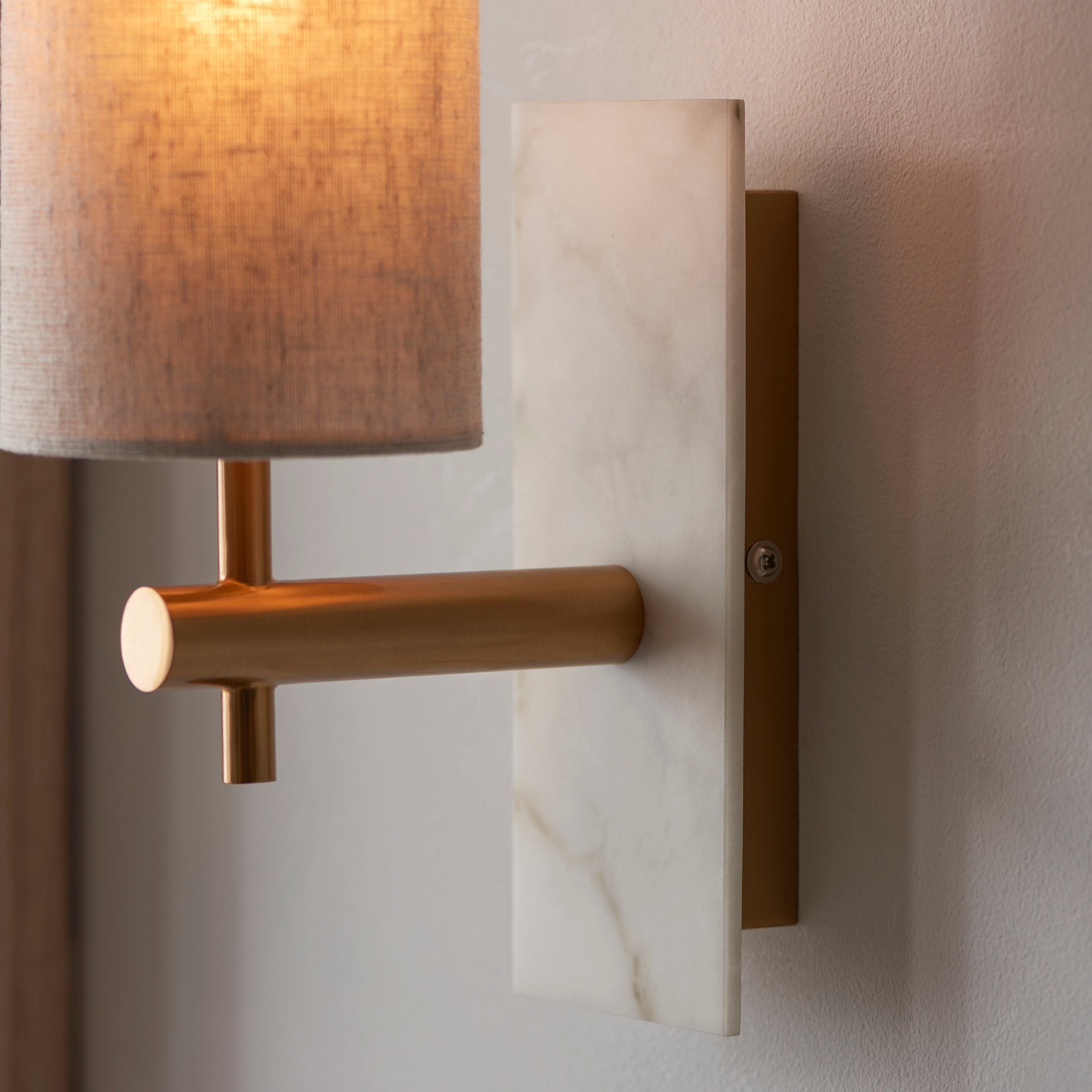 Minimalist Cylinder Linen Wall Lamp – Timeless Sconce for Bedroom & Hallway K1603