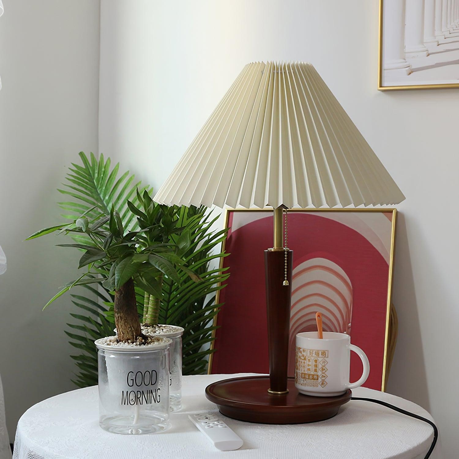 Nordic Retro Pleated Fabric Wooden Table Lamp For Bedroom K330