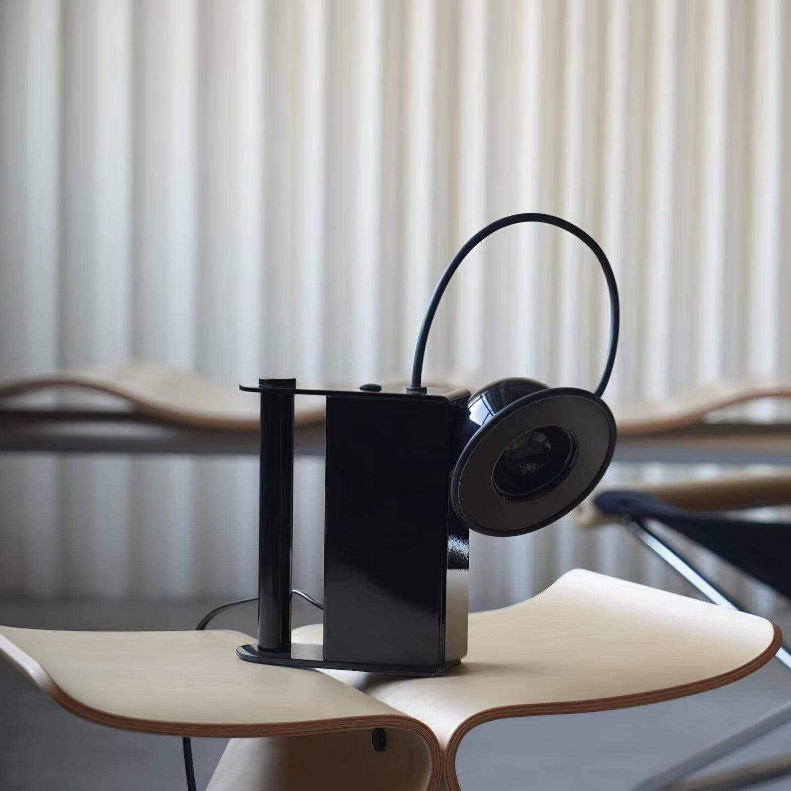 Magnetic Adjustable Camera Table Lamp K870