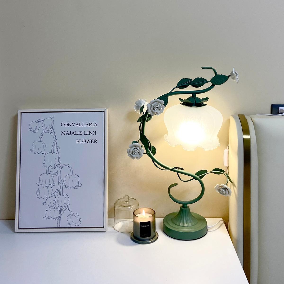 Green Pink White Rose Flower Table Lamp K640