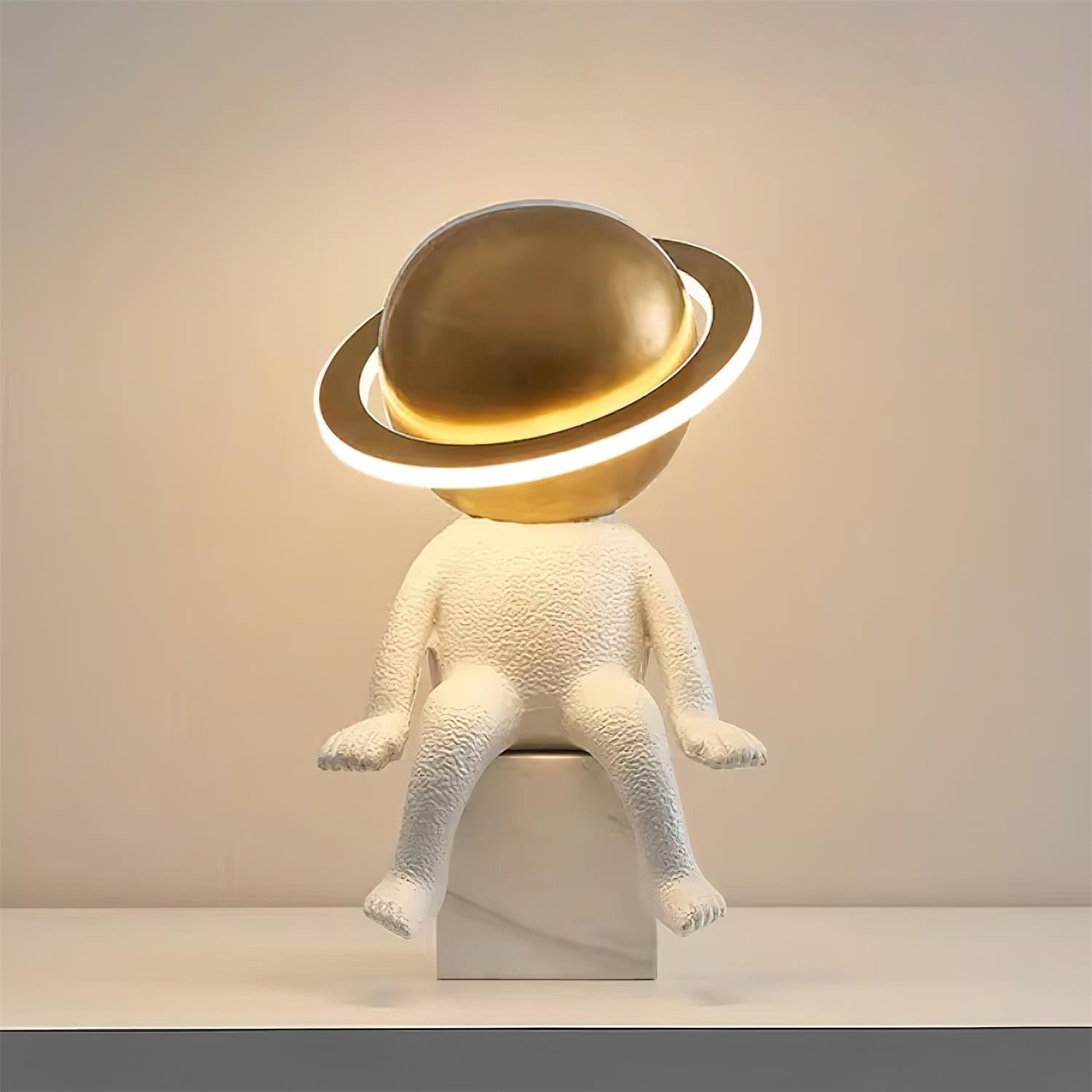 Modern Space Astronaut Resin Table Lamp K245