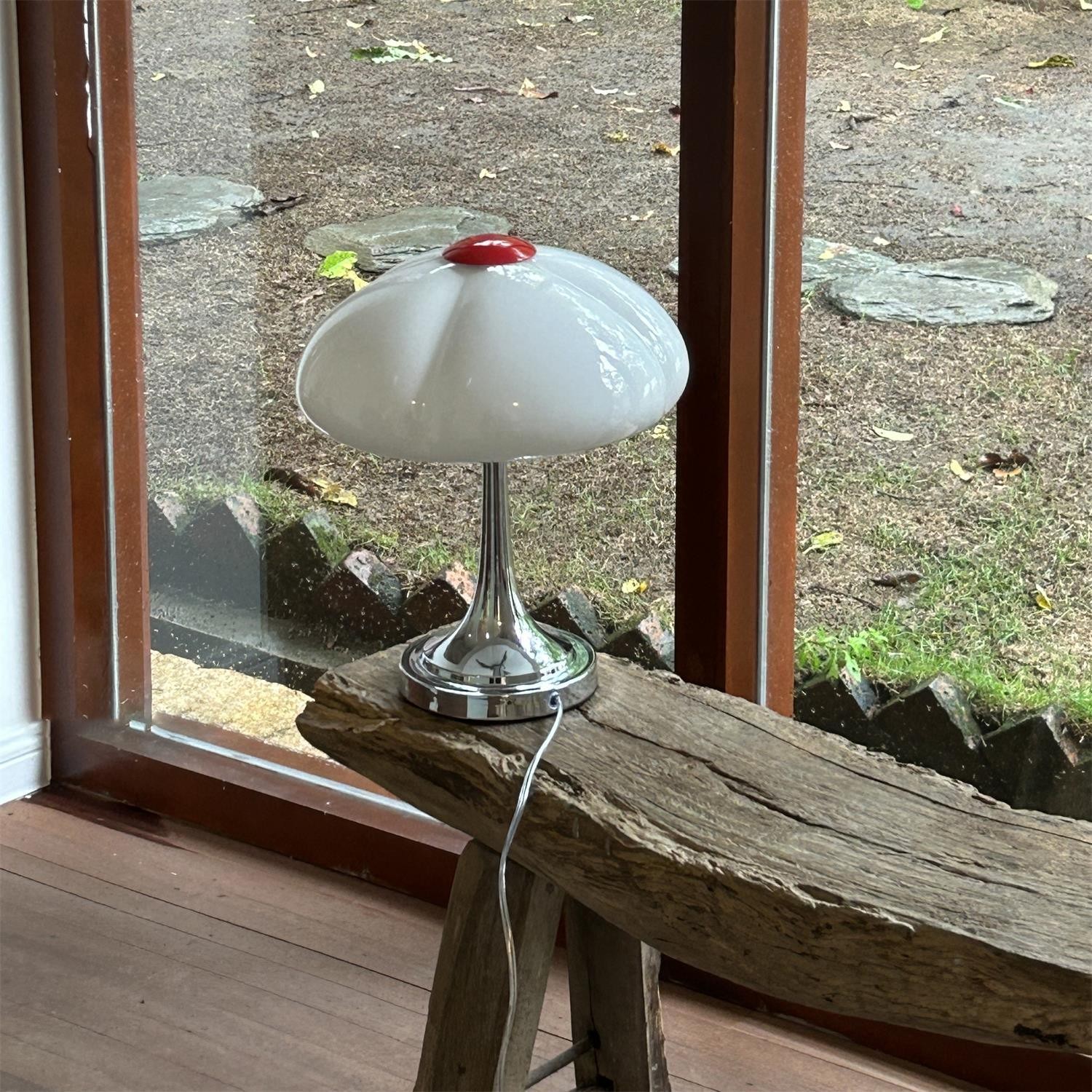 Cream Style Glass Mushroom Table Lamp K706