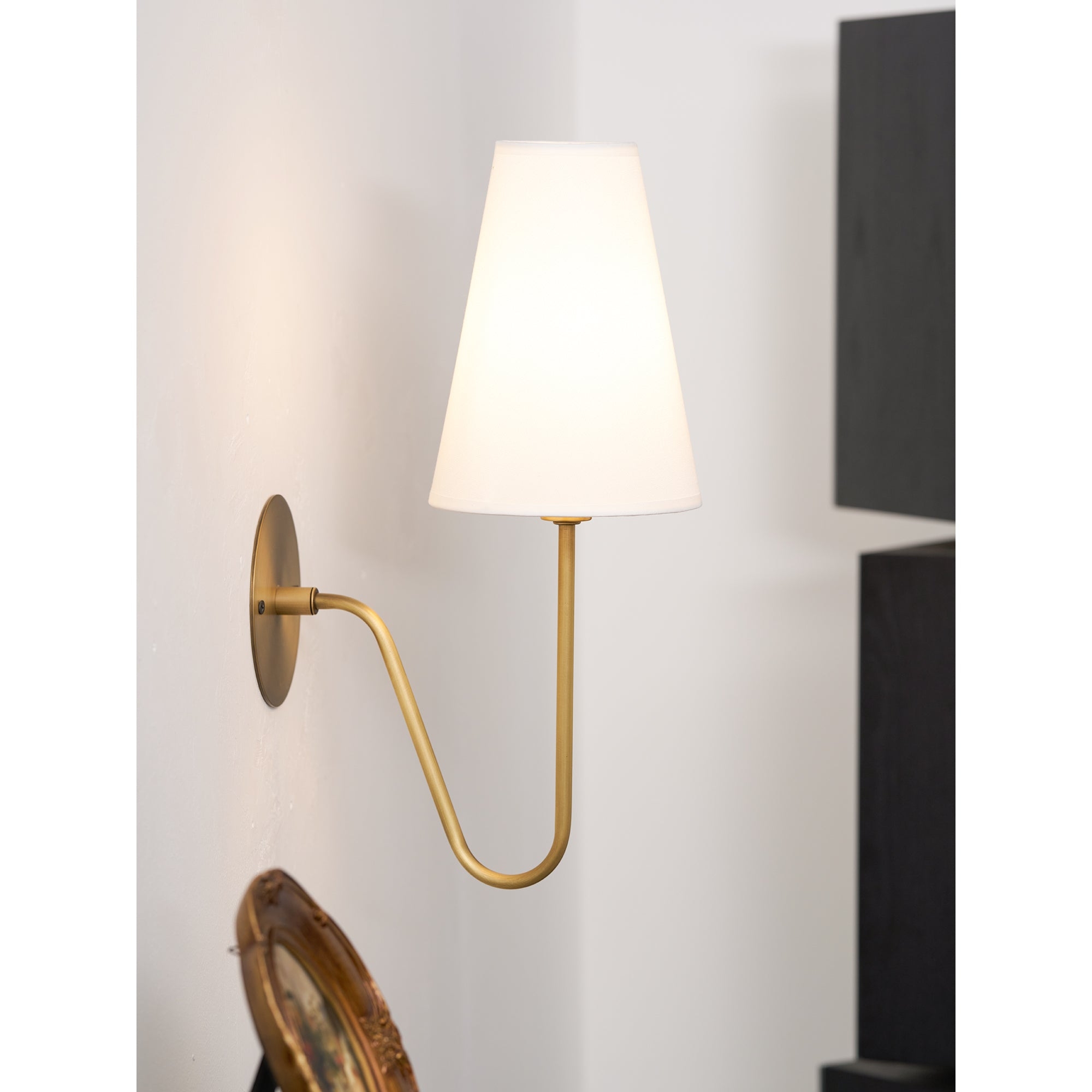Scoop Wall Lamp D756