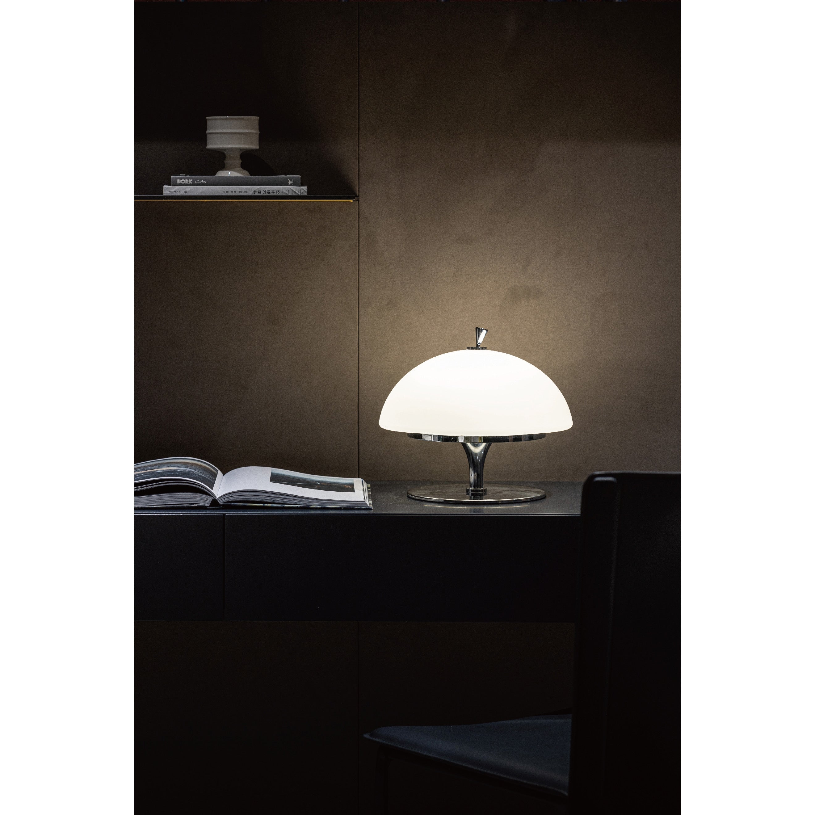 Beret Table Lamp (Built-in Battery) D710