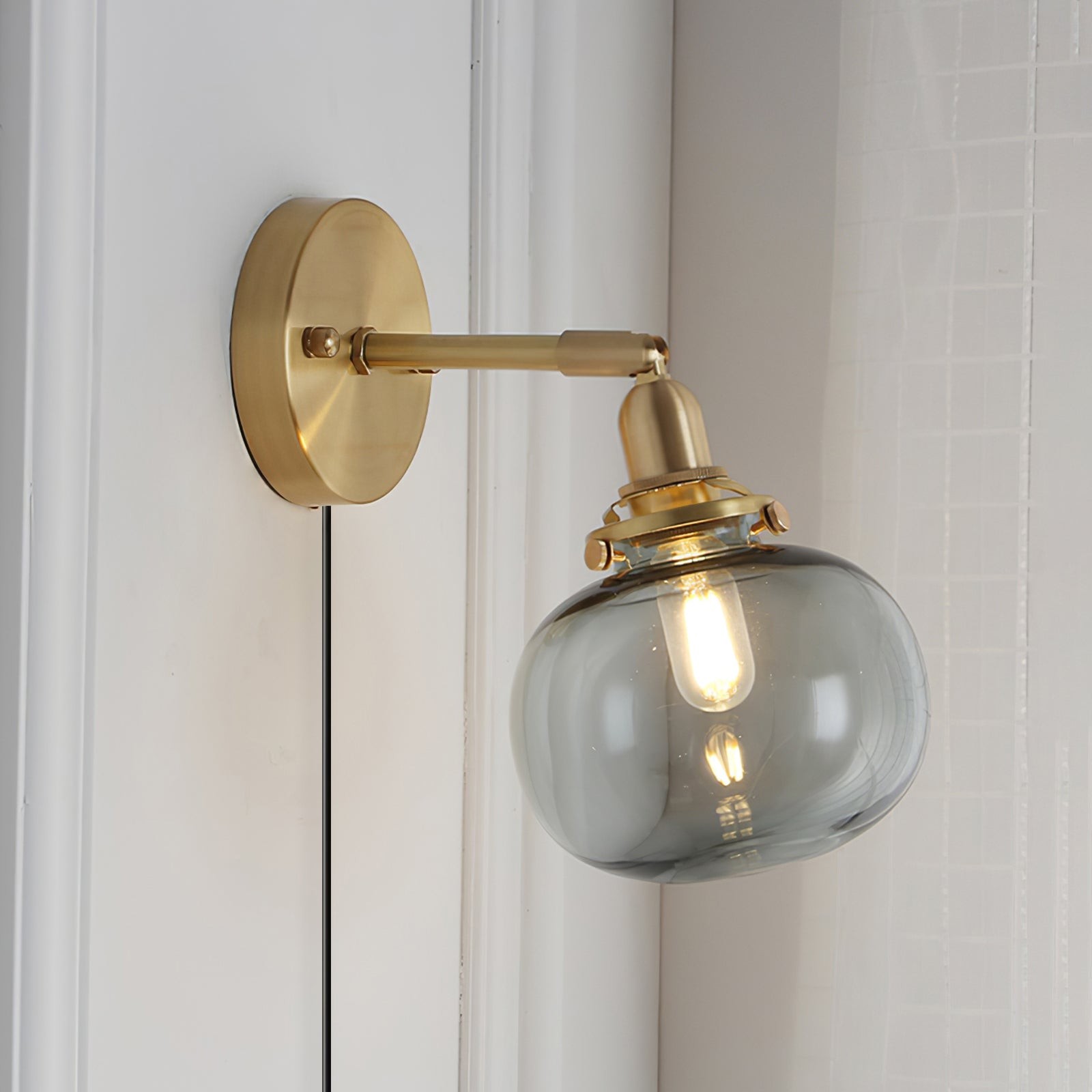 Japanese Style Vintage Brass Glass Wall Lamp K635