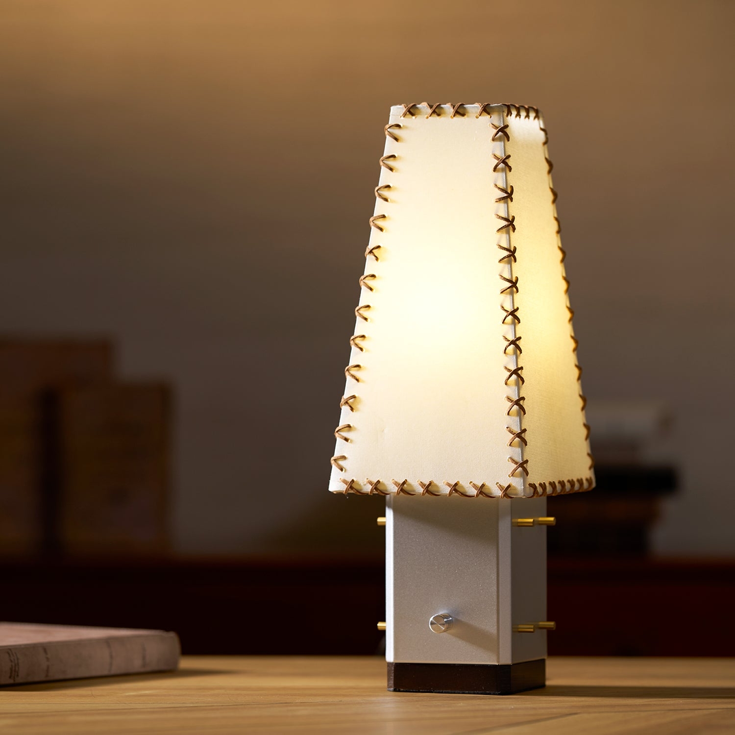Parchment Table Lamp D677