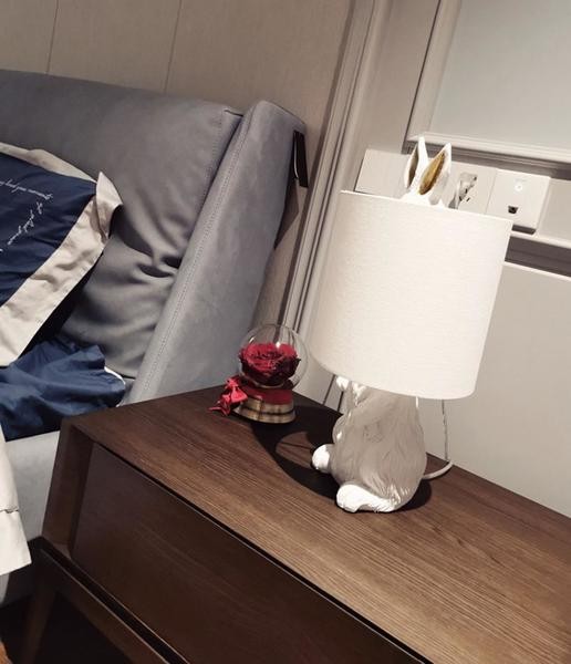 Rabbit Table Lamp