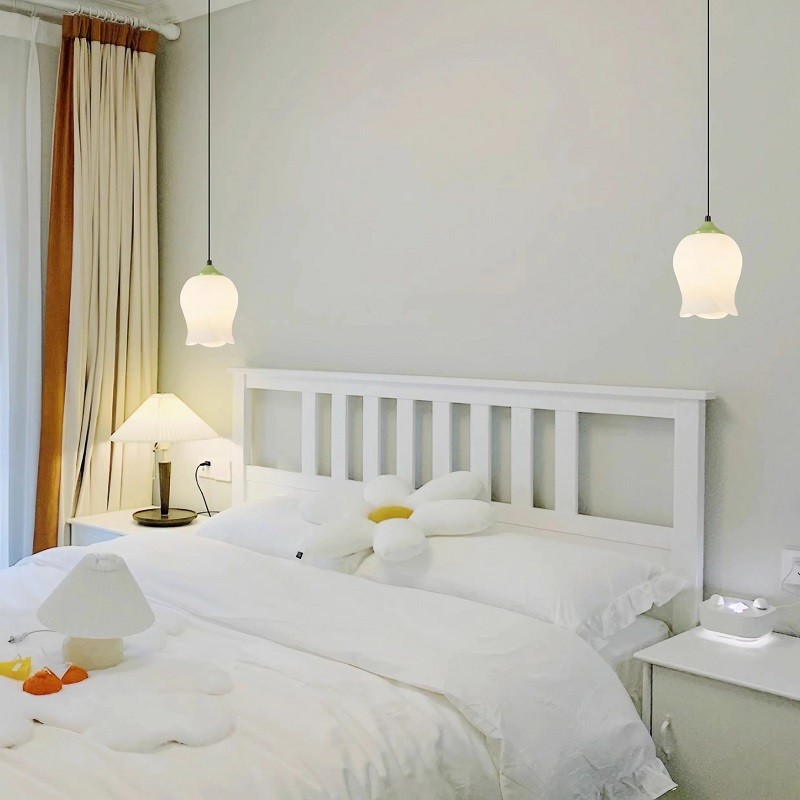 Flower Bud Milk Glass Pendant Light K14