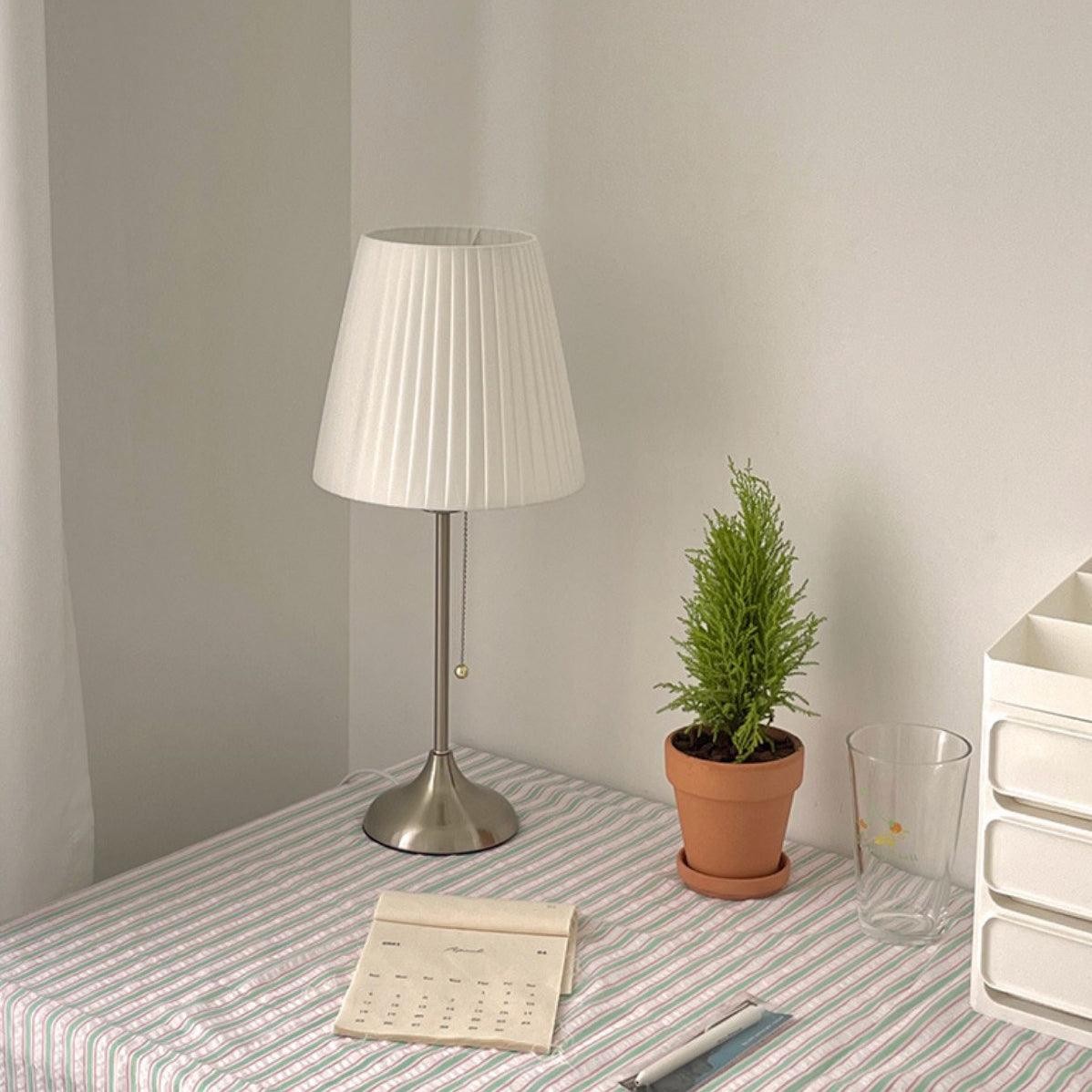 Metal Base Bedside Table Lamp K240