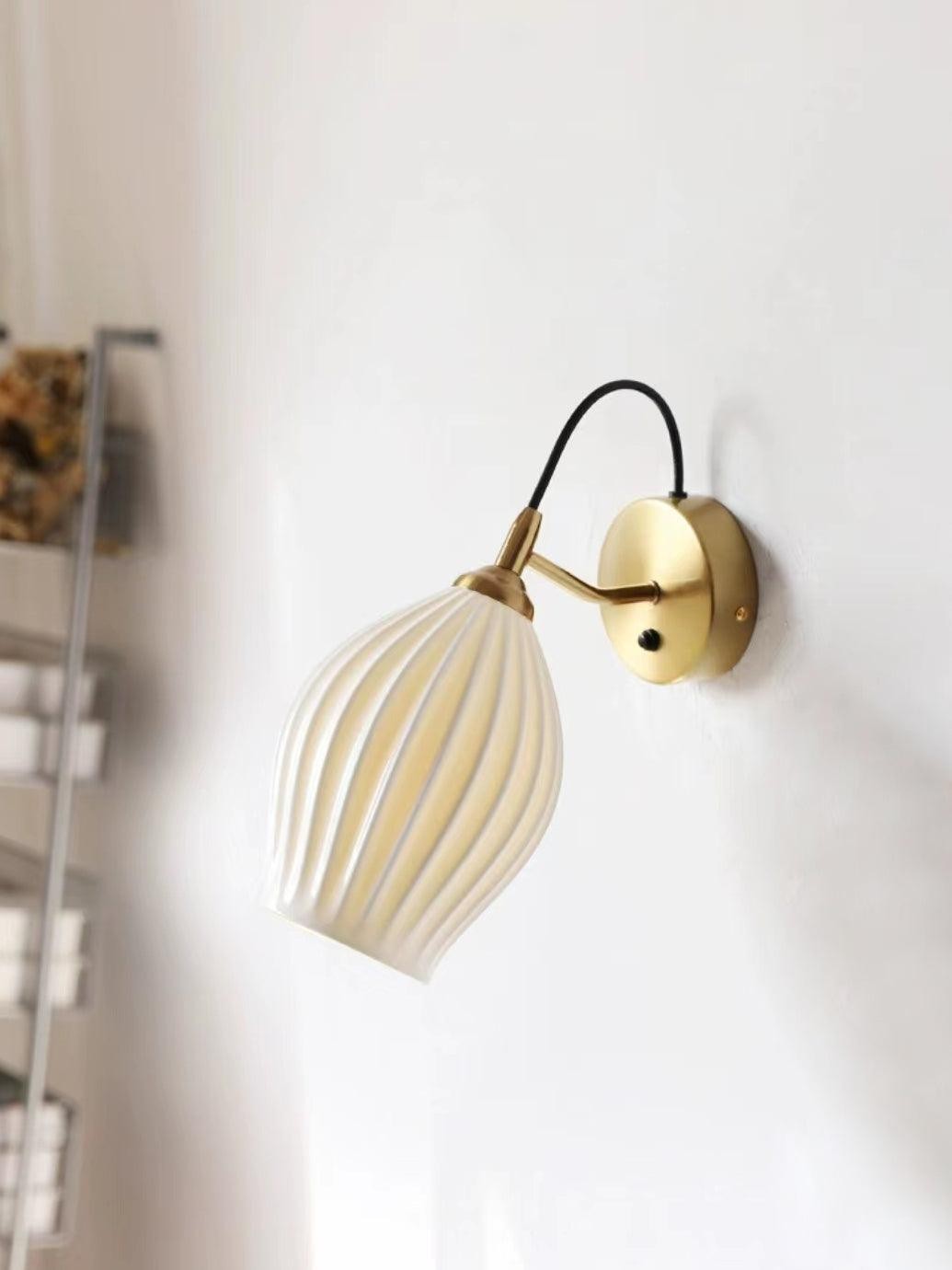 Cream Style Ceramic Ribbed Wall lamp K313