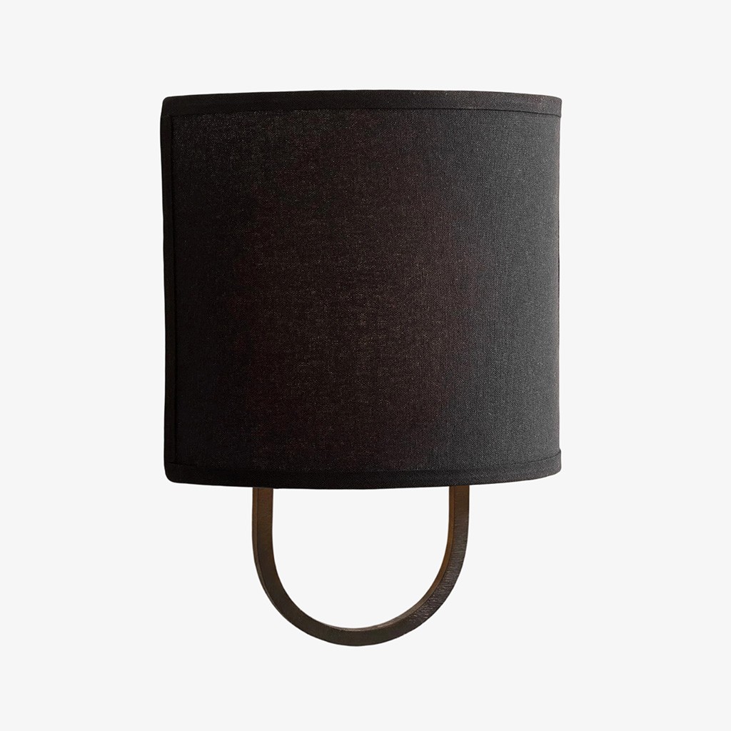 Nolvara Elegant Metal Wall Sconce – Timeless Design for Hallways and Bedrooms K1187