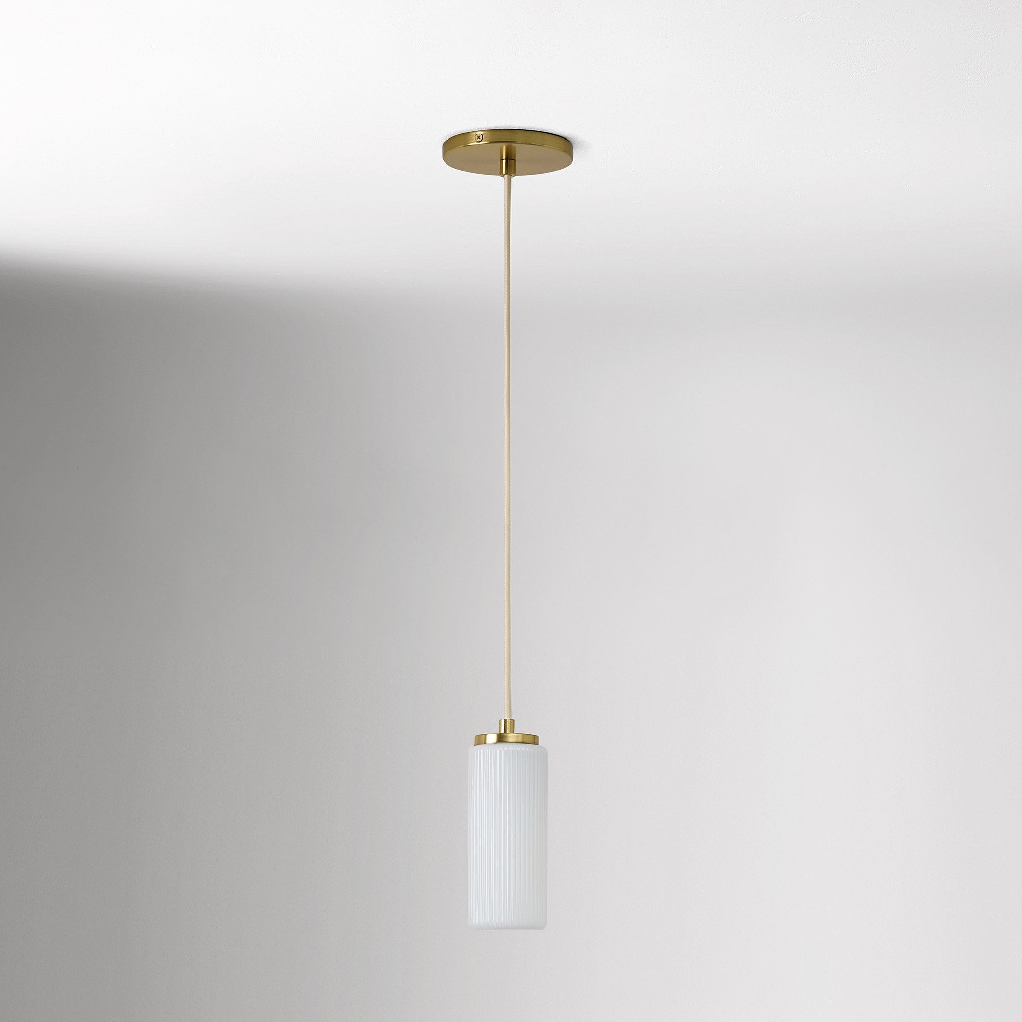 Rivora Fluted Glass Pendant Light – Modern Ribbed Shade K1418