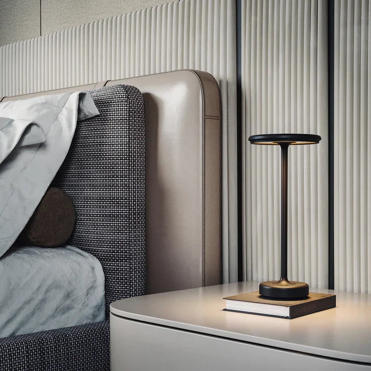 Savoy Elegance Wireless Table Lamp D805