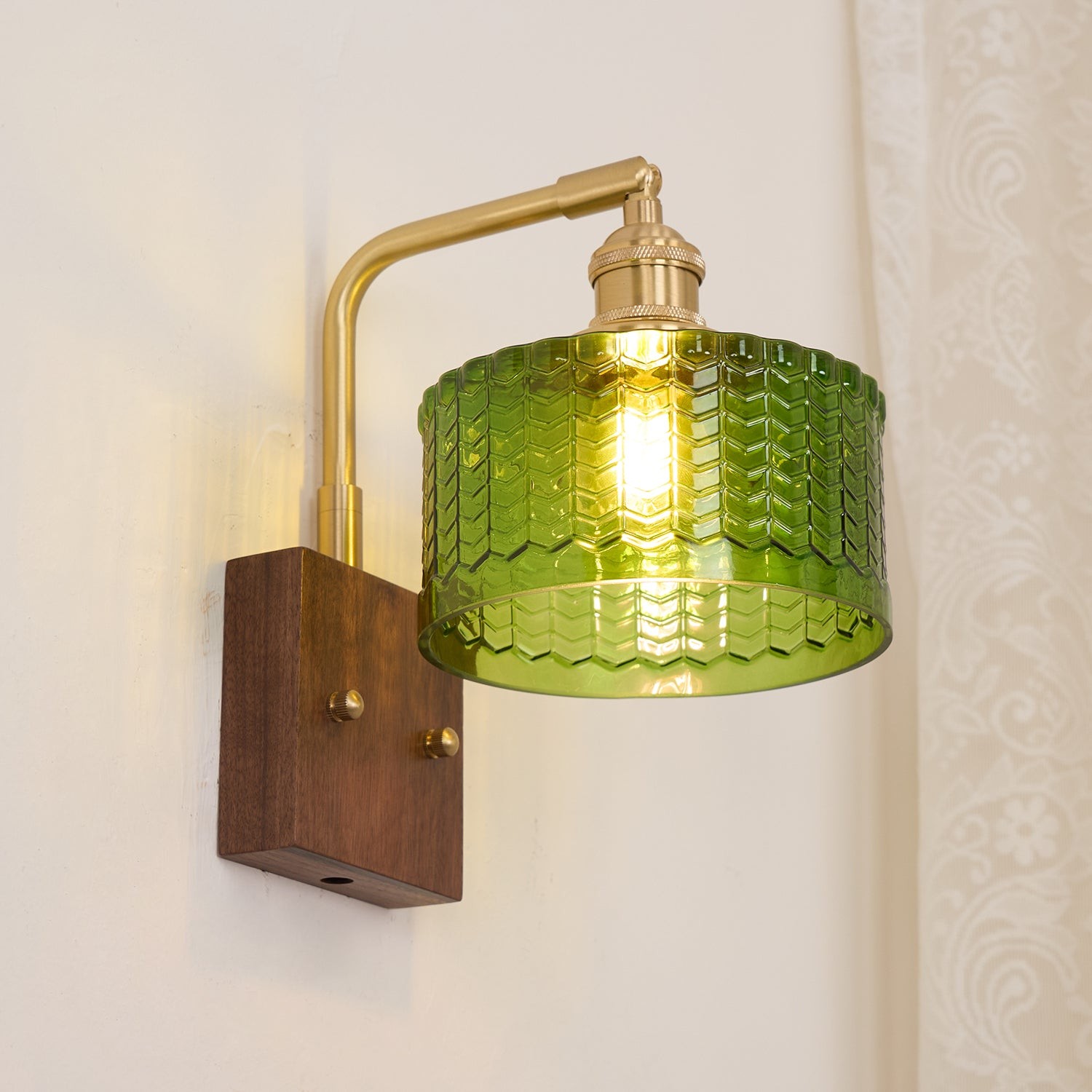 Fashion Wall Lamp for Bedroom K304