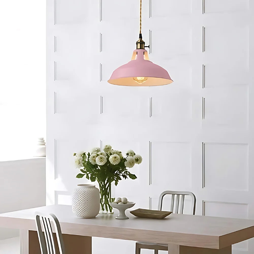 The Timeless Classic Pendant Light D835