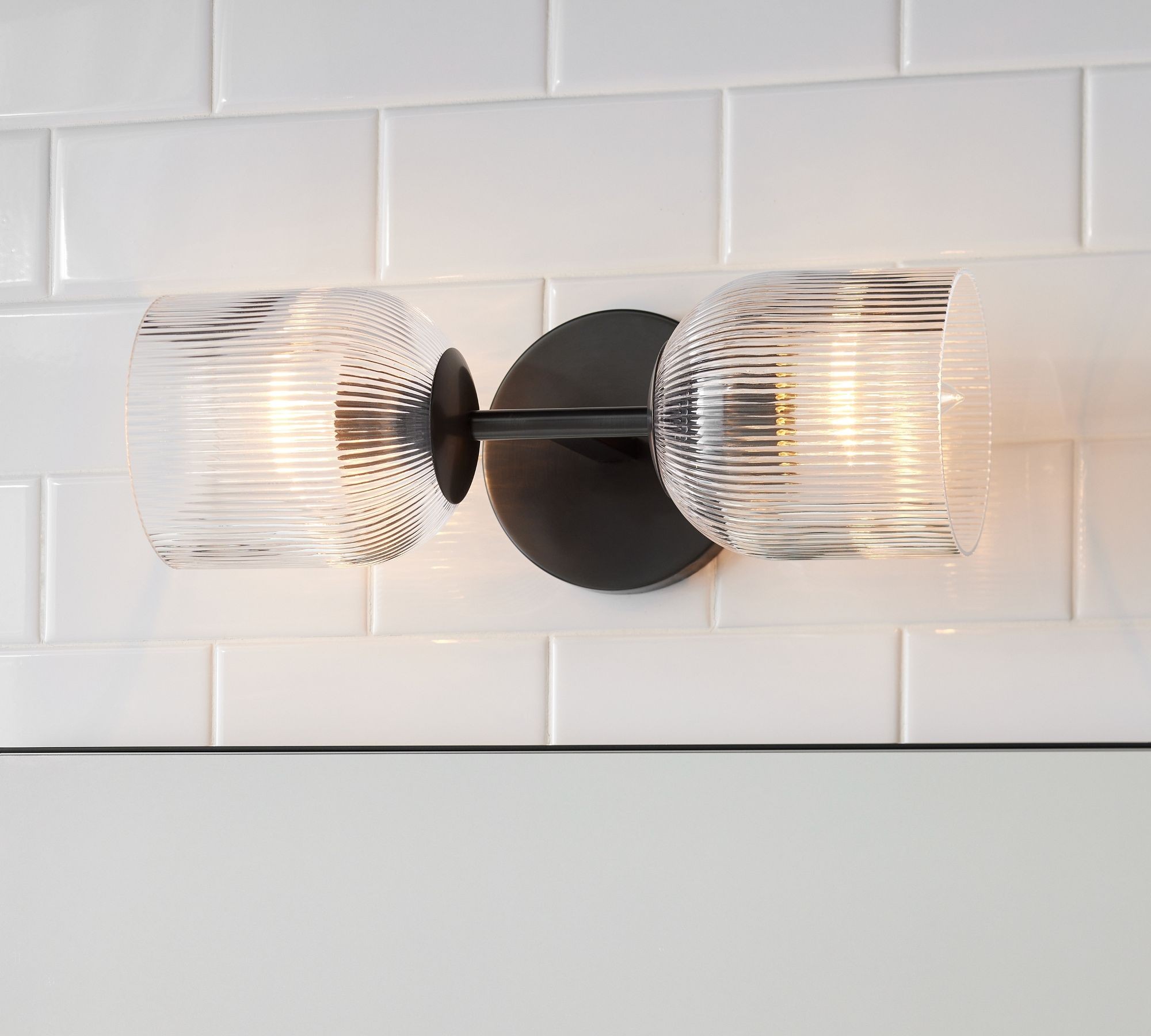 Bravira Ribbed Glass Wall Sconce - Wall Light for Living Room and Hallway K1326
