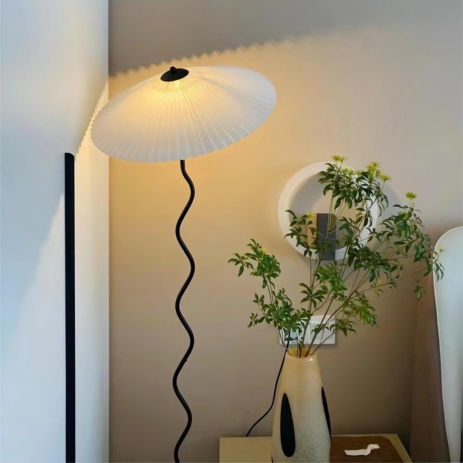 Waveform Exclusive Floor Lamp K672