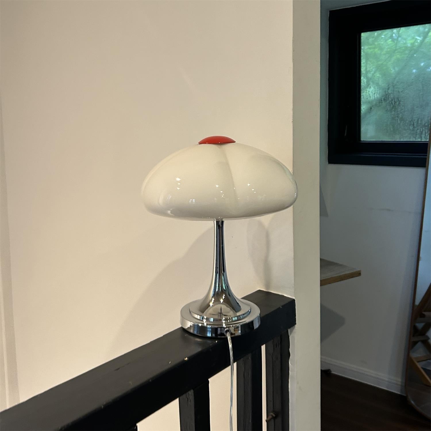 Cream Style Glass Mushroom Table Lamp K706