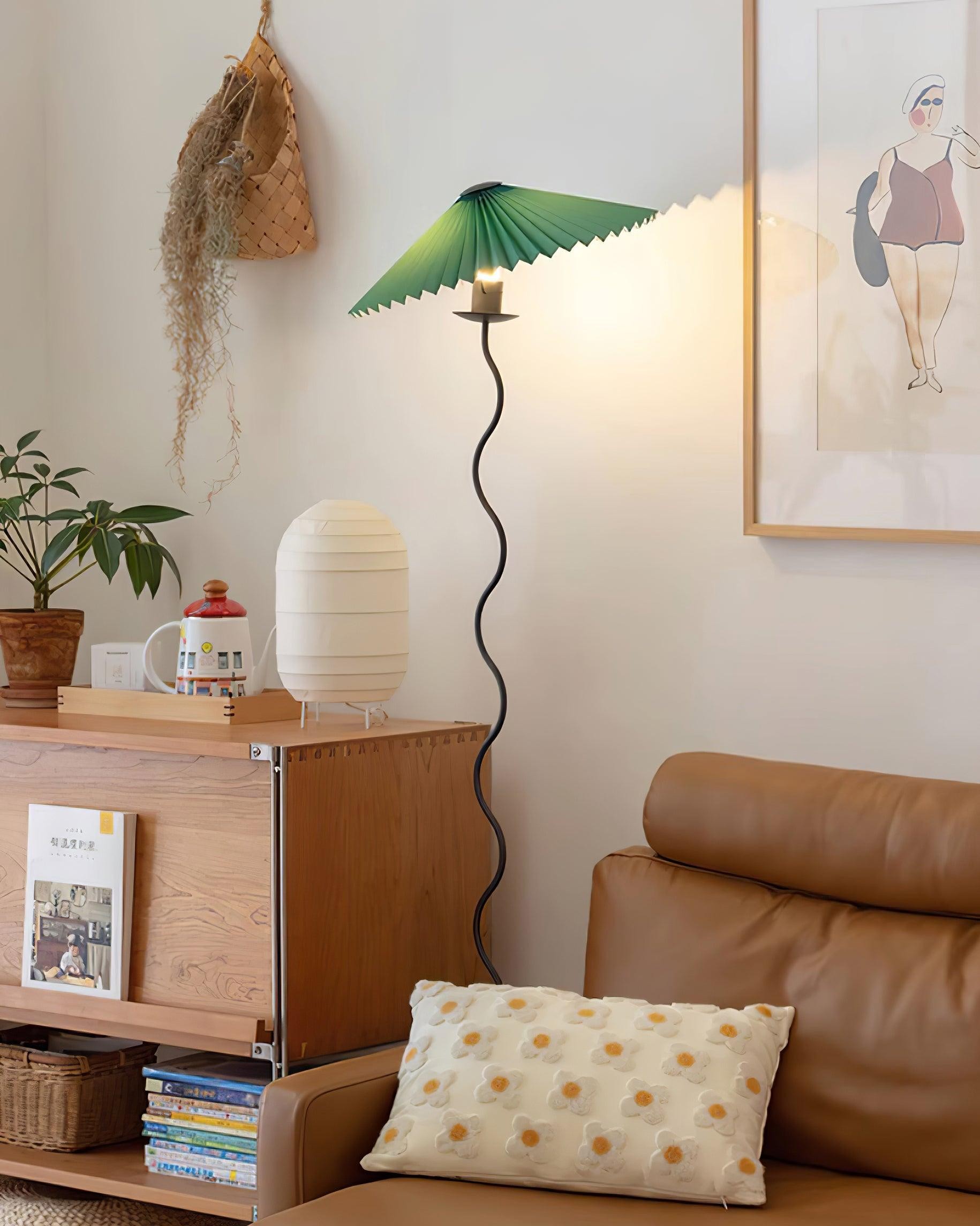 Waveform Exclusive Floor Lamp K672