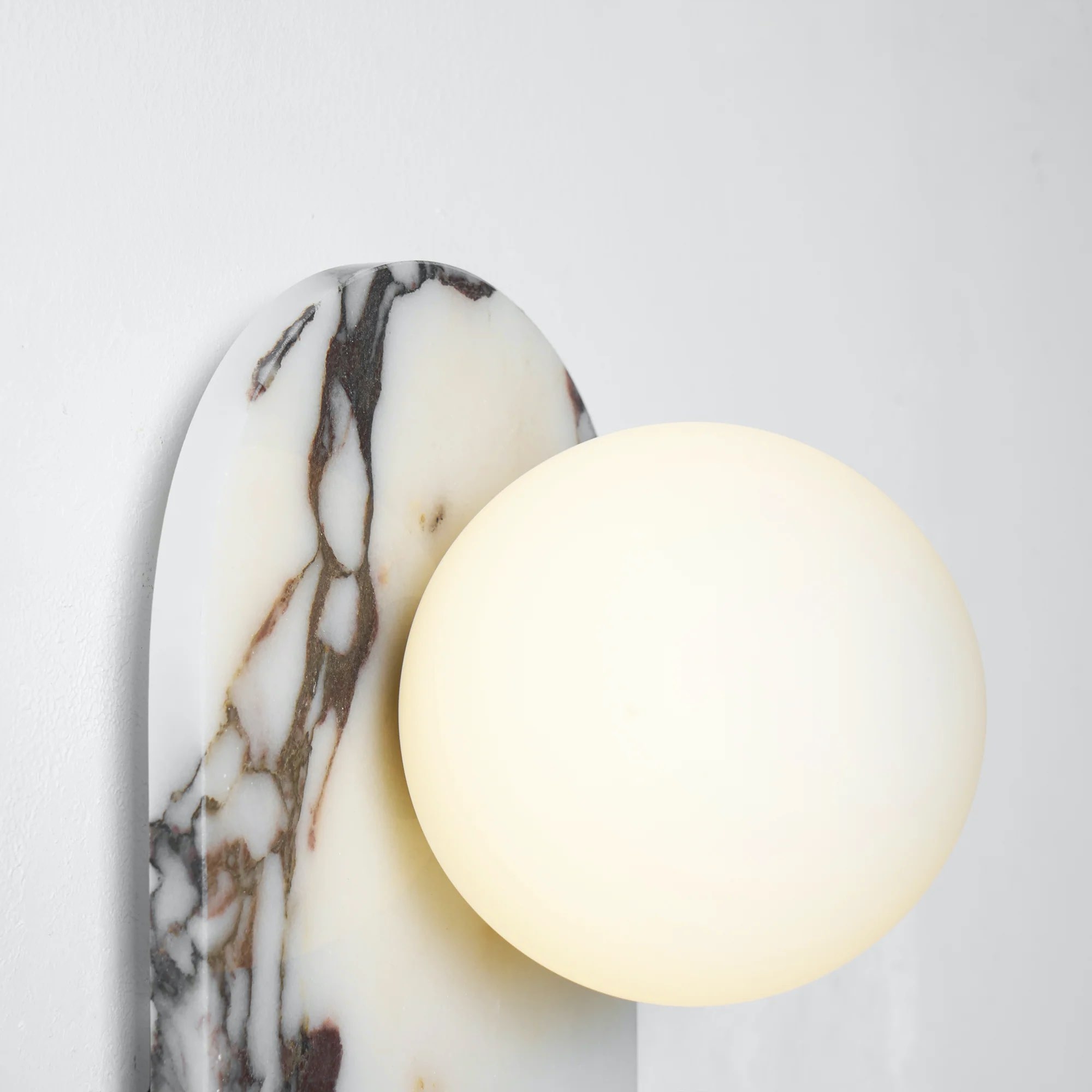 Vinbrea Modern Accent Wall Lamp - Marble Body Design for Living Room or Bedroom K2381