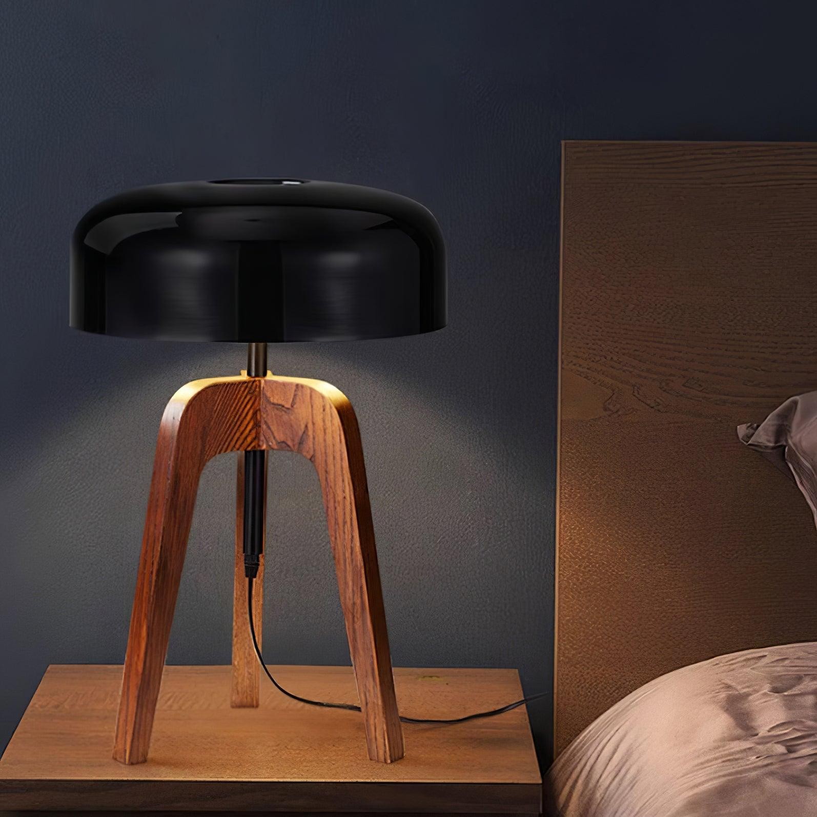 Minimalist Wood Tripod Table Lamp K710