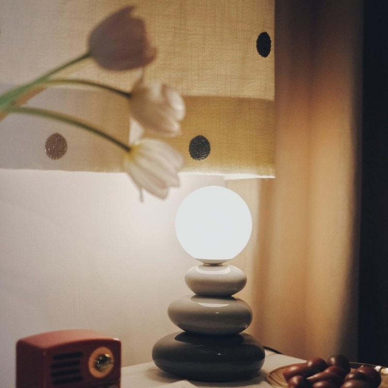 Creative Stacked Stone Ceramic Table Light K156