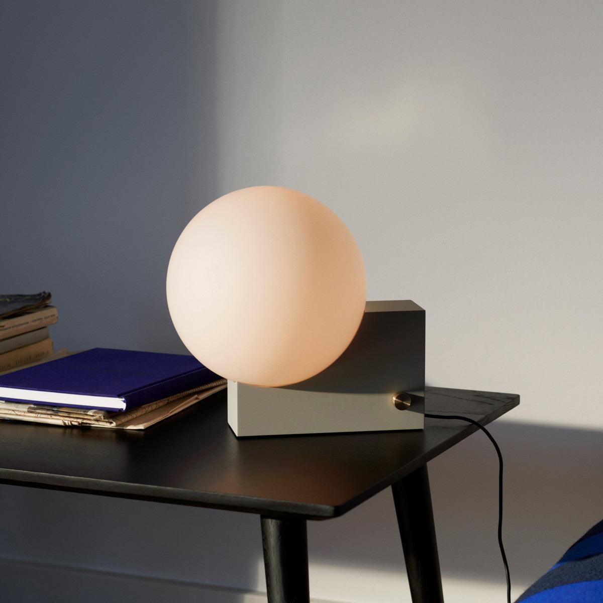 Geometric Lamp Base Glass Globe Table Lamp K399