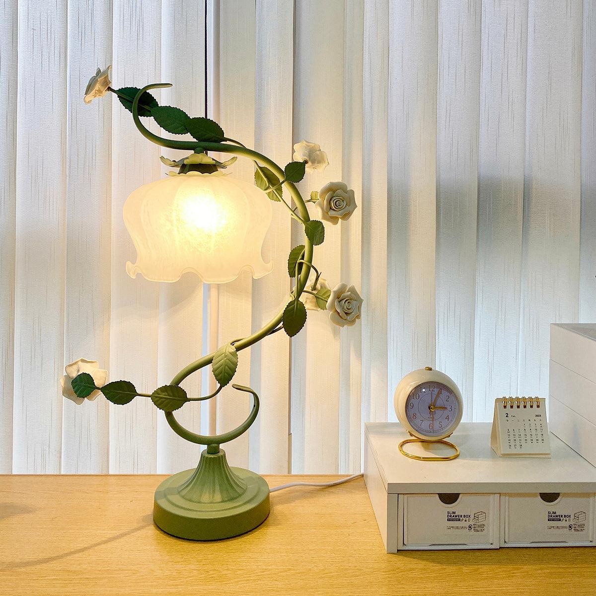 Green Pink White Rose Flower Table Lamp K640