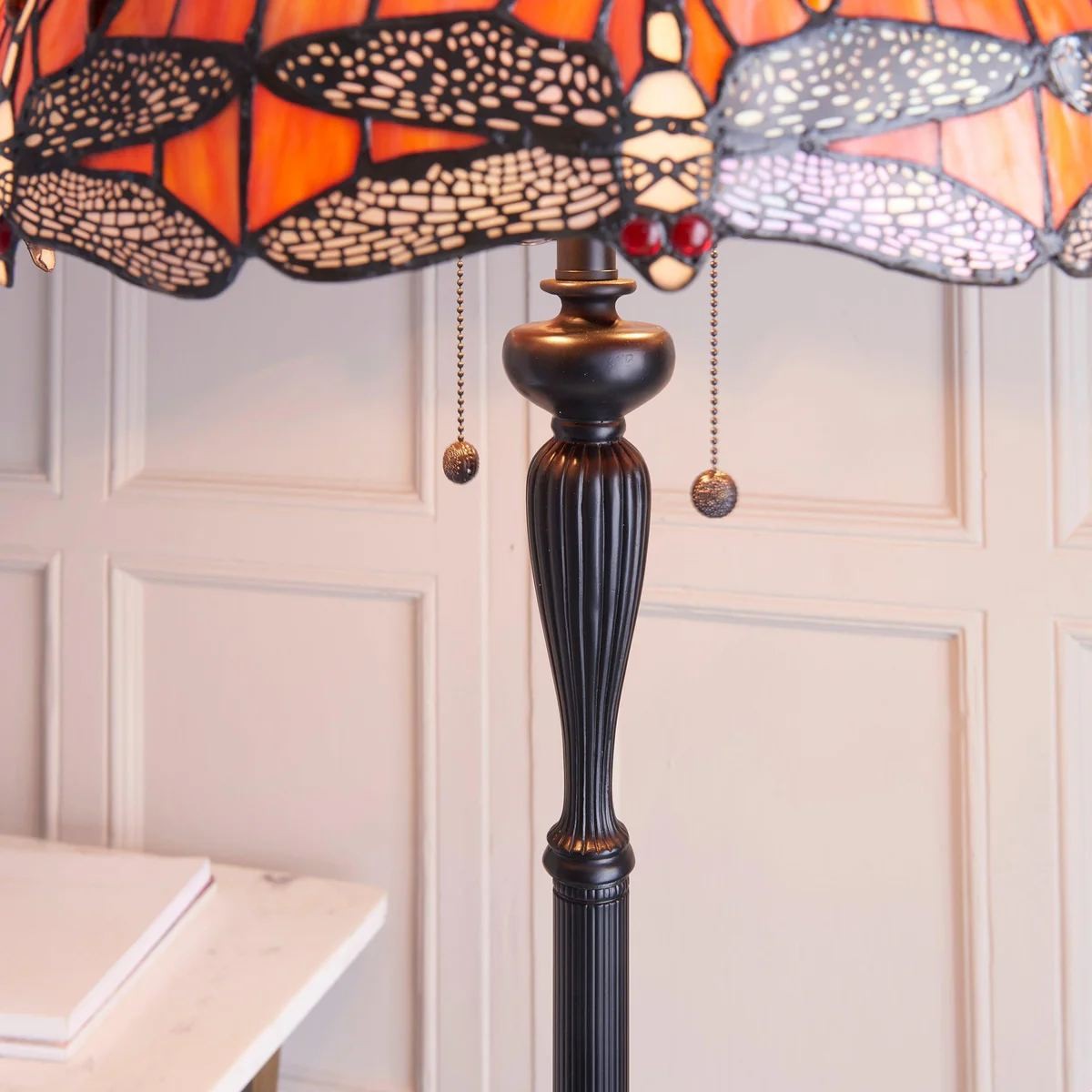 TF Dragonfly Motif Floor Lamp - Vintage Stained-Glass for Living Rooms K1903