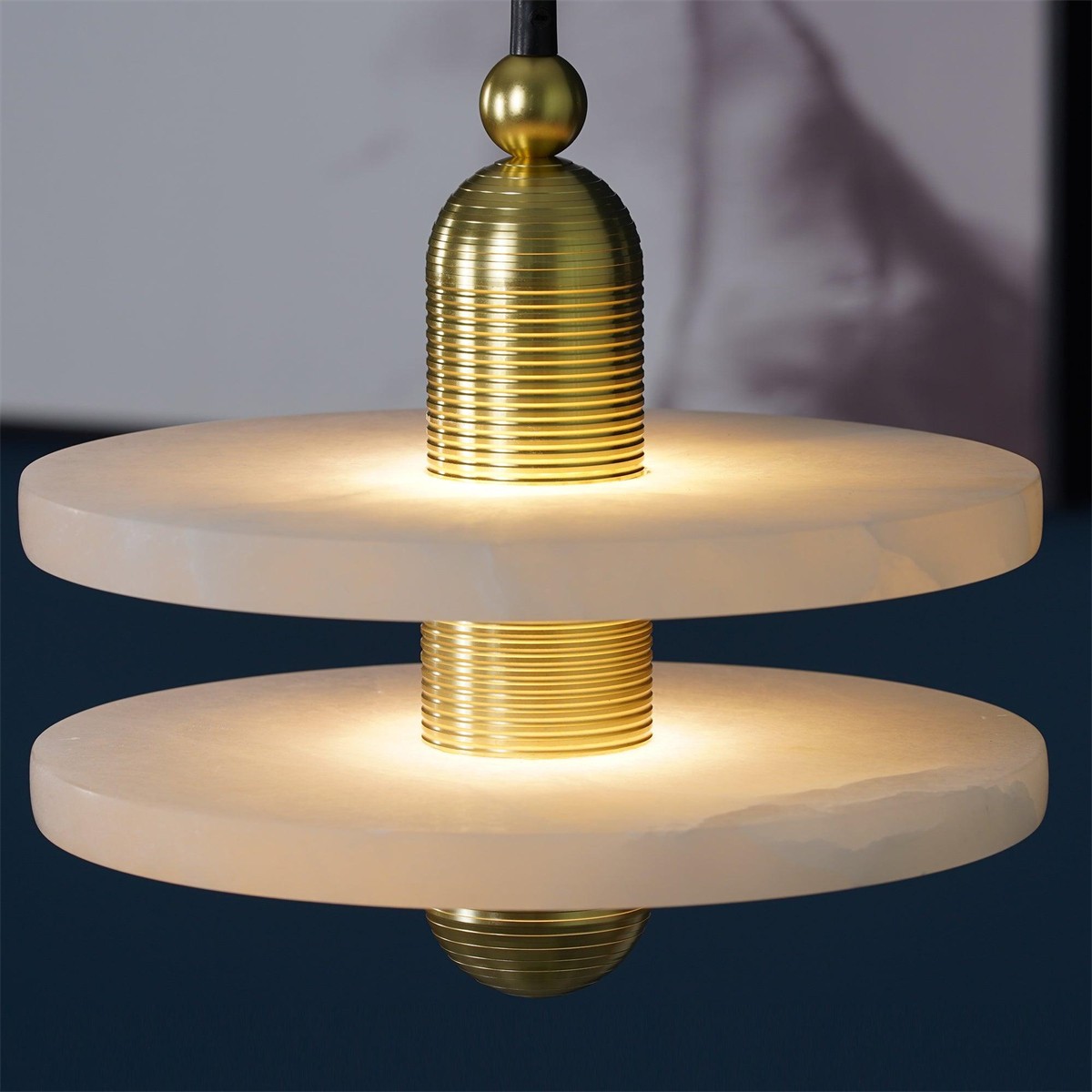 Elegant Disc Alabaster Pendant Light K211