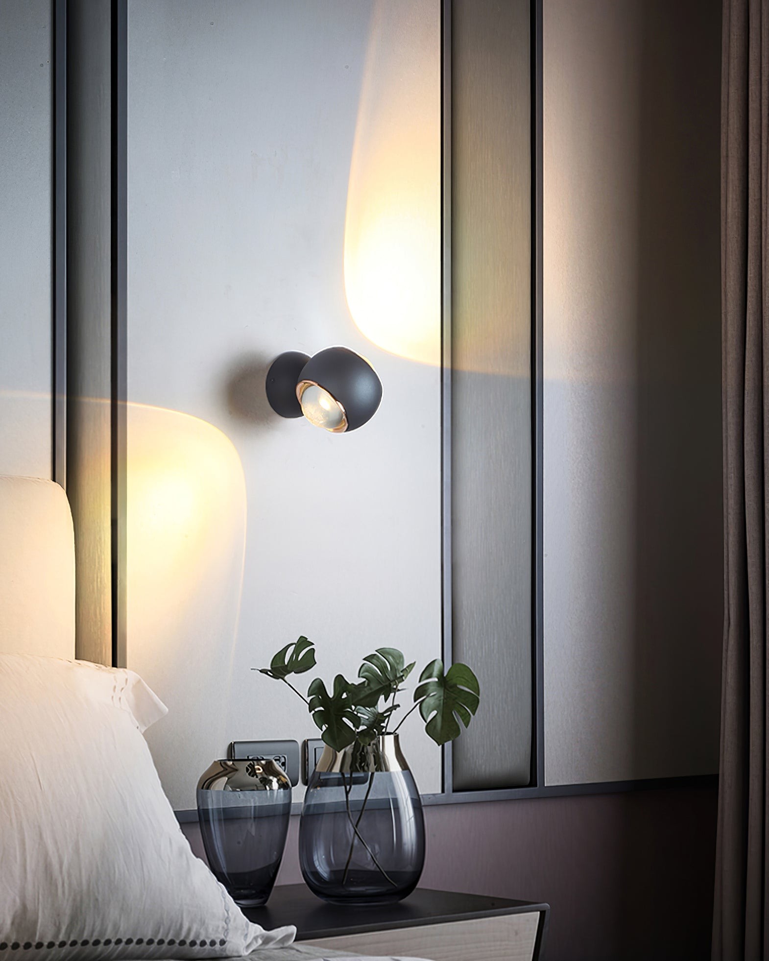 Io Verticale Wall Lamp K1034
