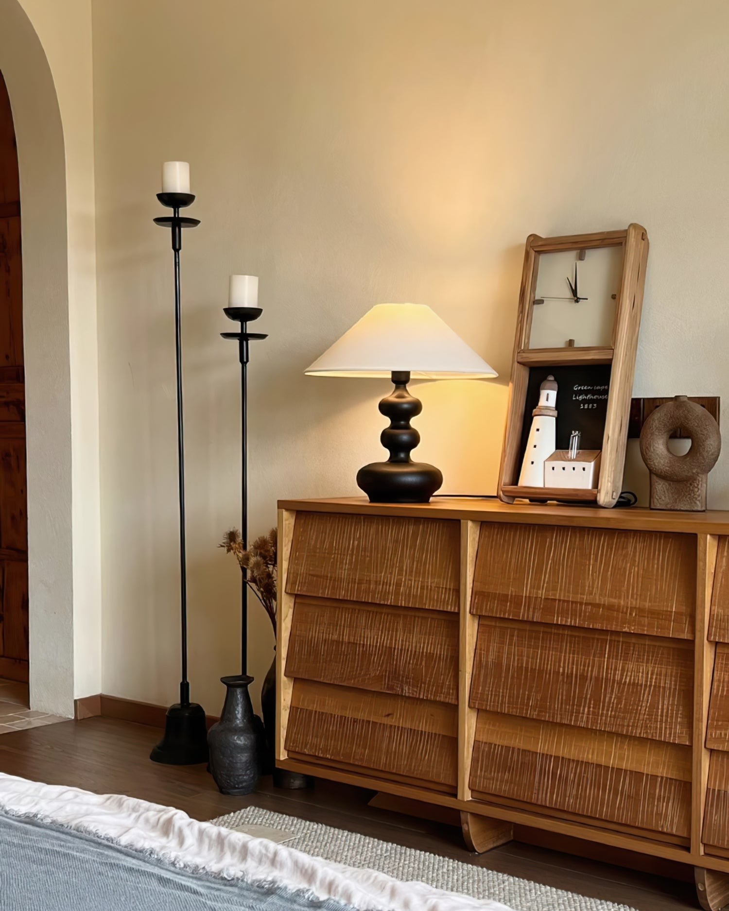 Nordic Retro Solid Wood Table Lamp K340