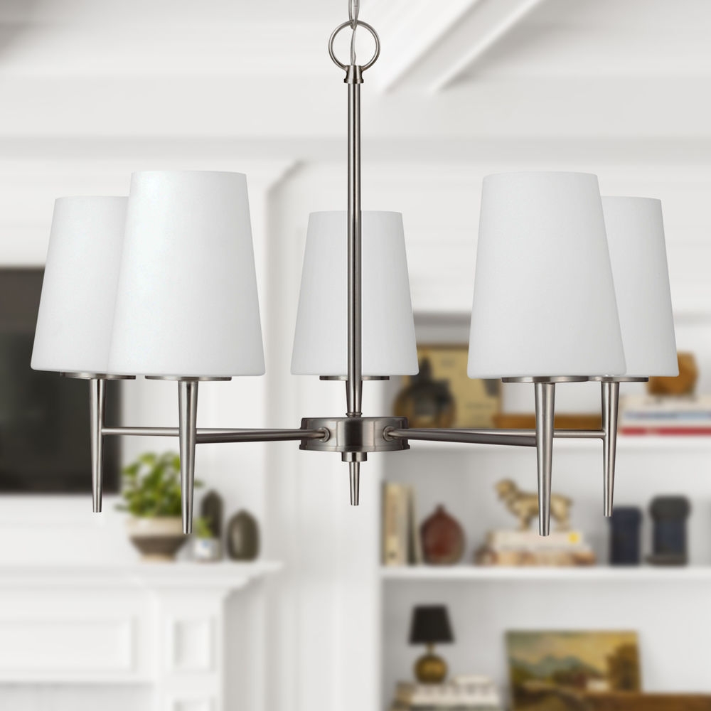 Driscoll Chandelier D513