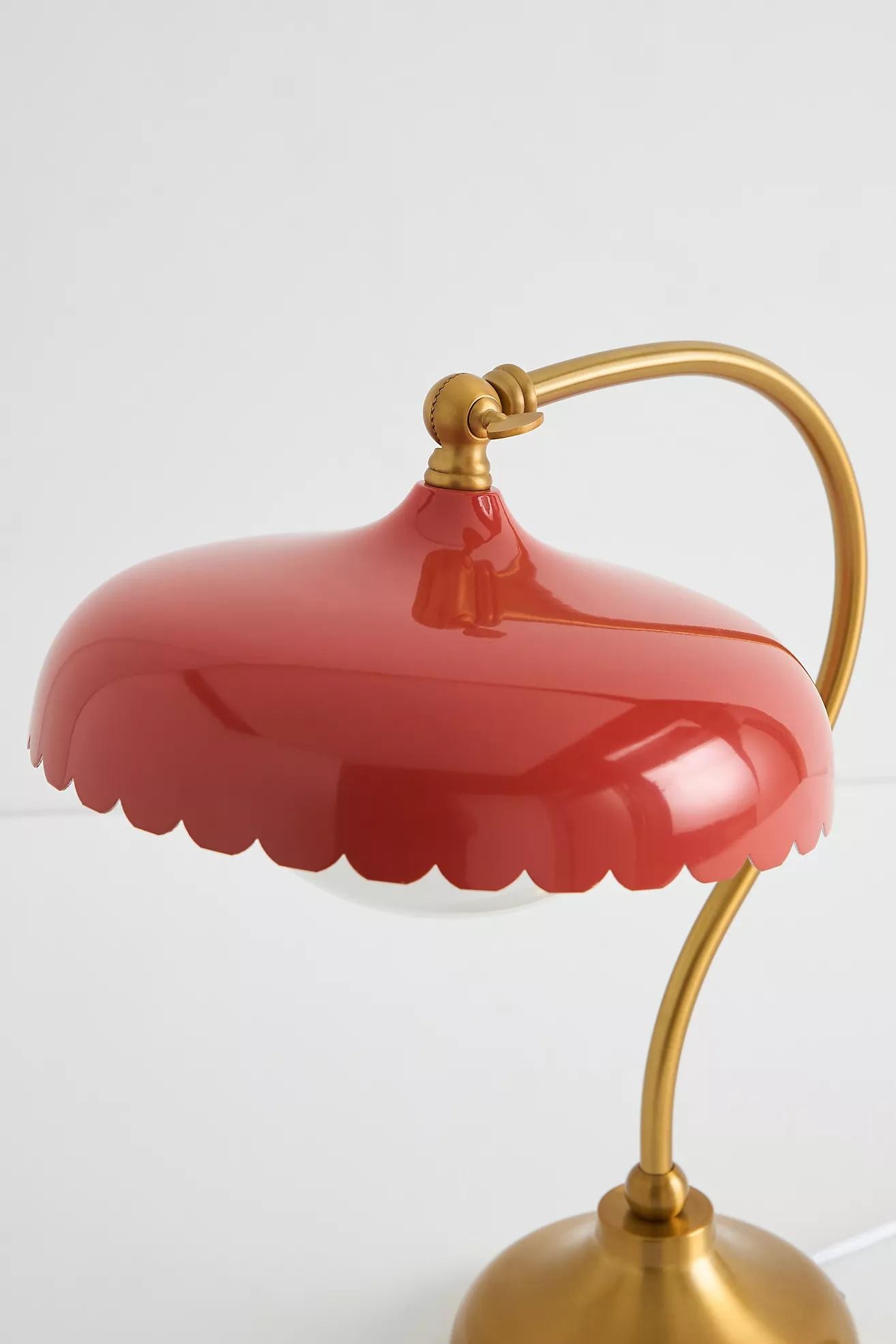 Rayla Scallop Metal Glass Task Lamp – Elegant Retro Table Lamp for Study K1425