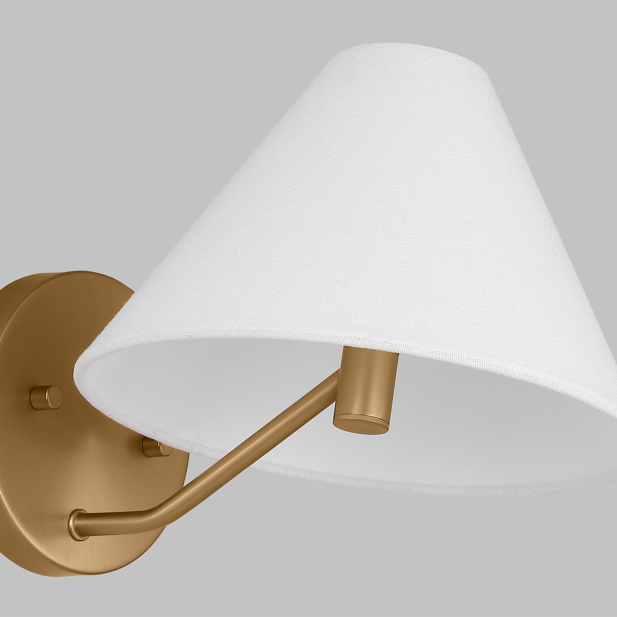 Burke Sconce D495