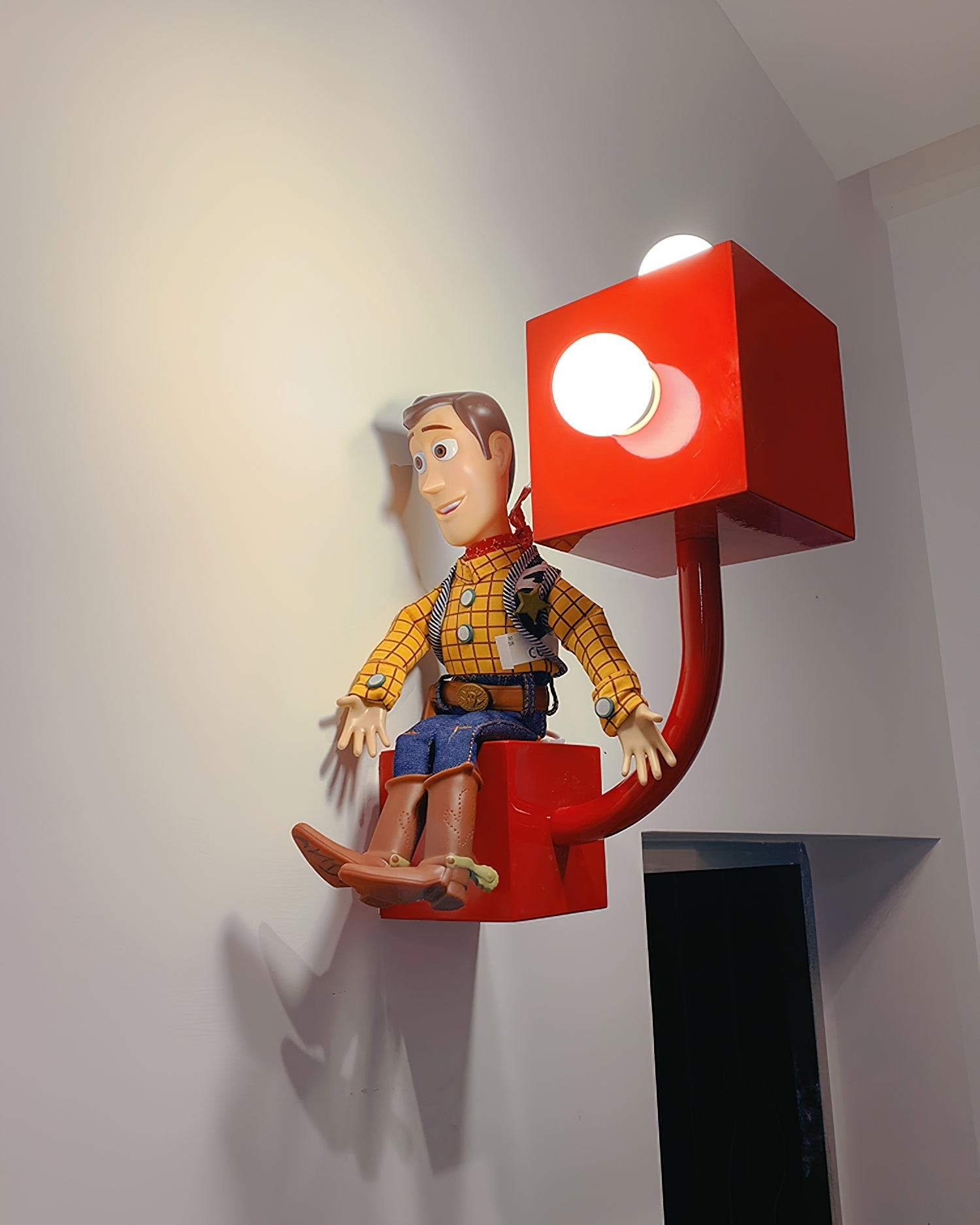 Red Cube Metal Wall Lamp K616