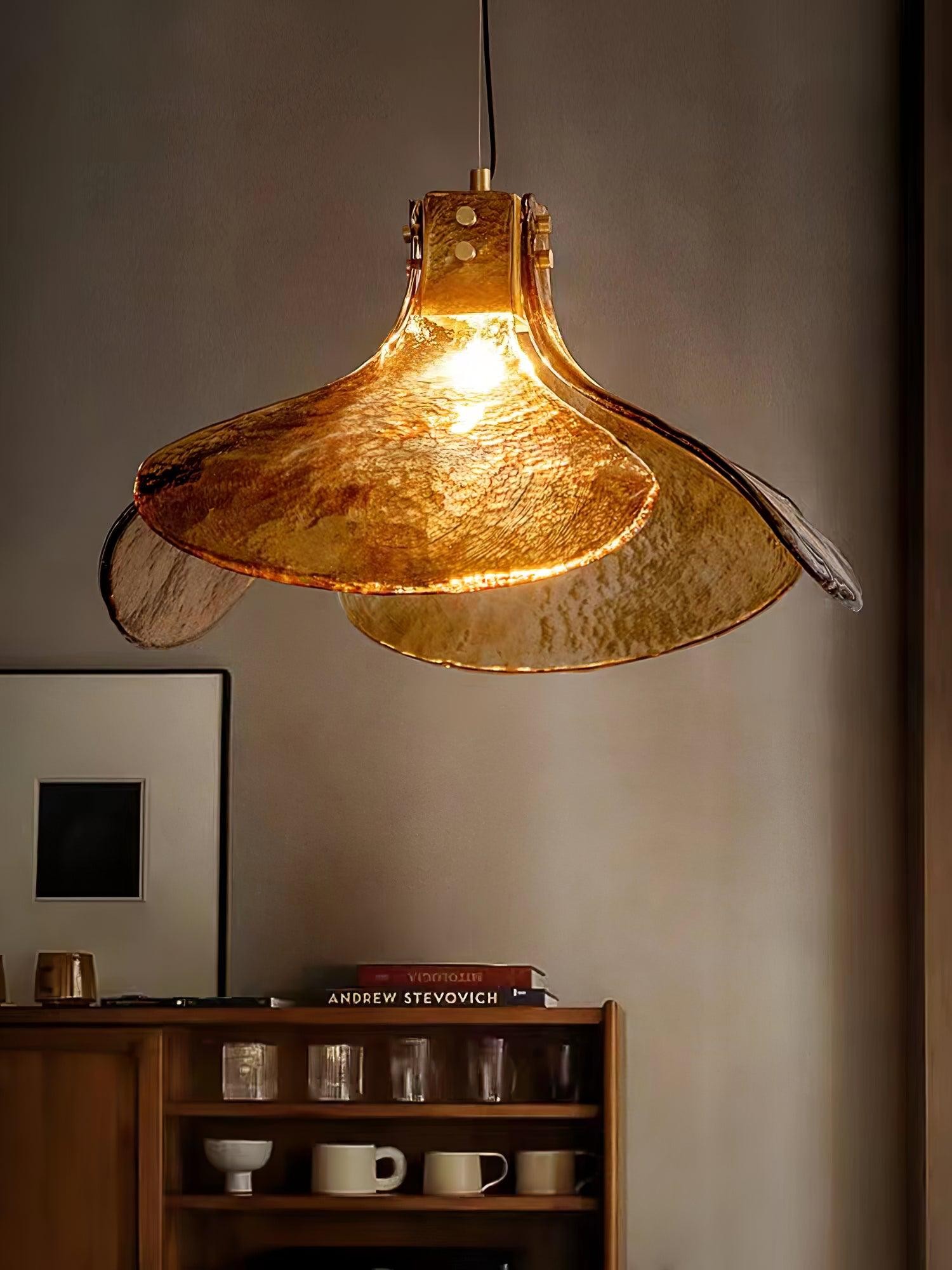 Vintage Clover Pendant Light K467