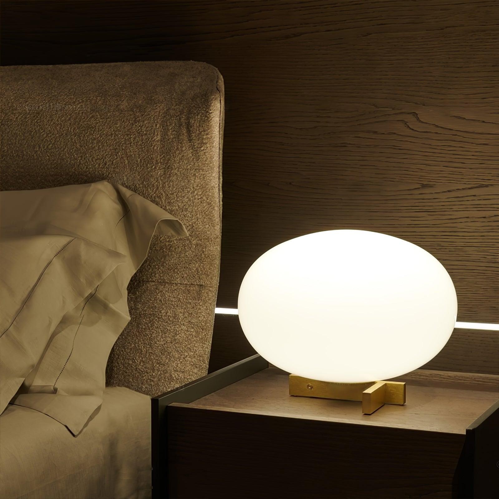 Creative Track Ball-shaped Table Lamp K563