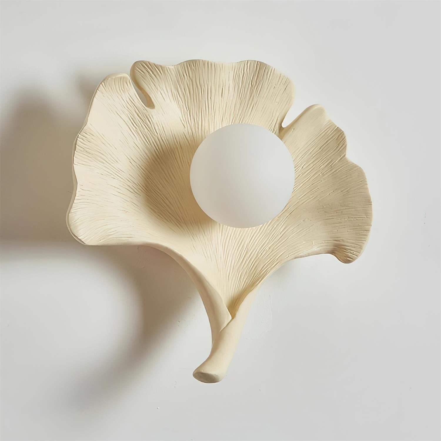 Vintage Ginkgo Leaf Resin Wall Lamp K403