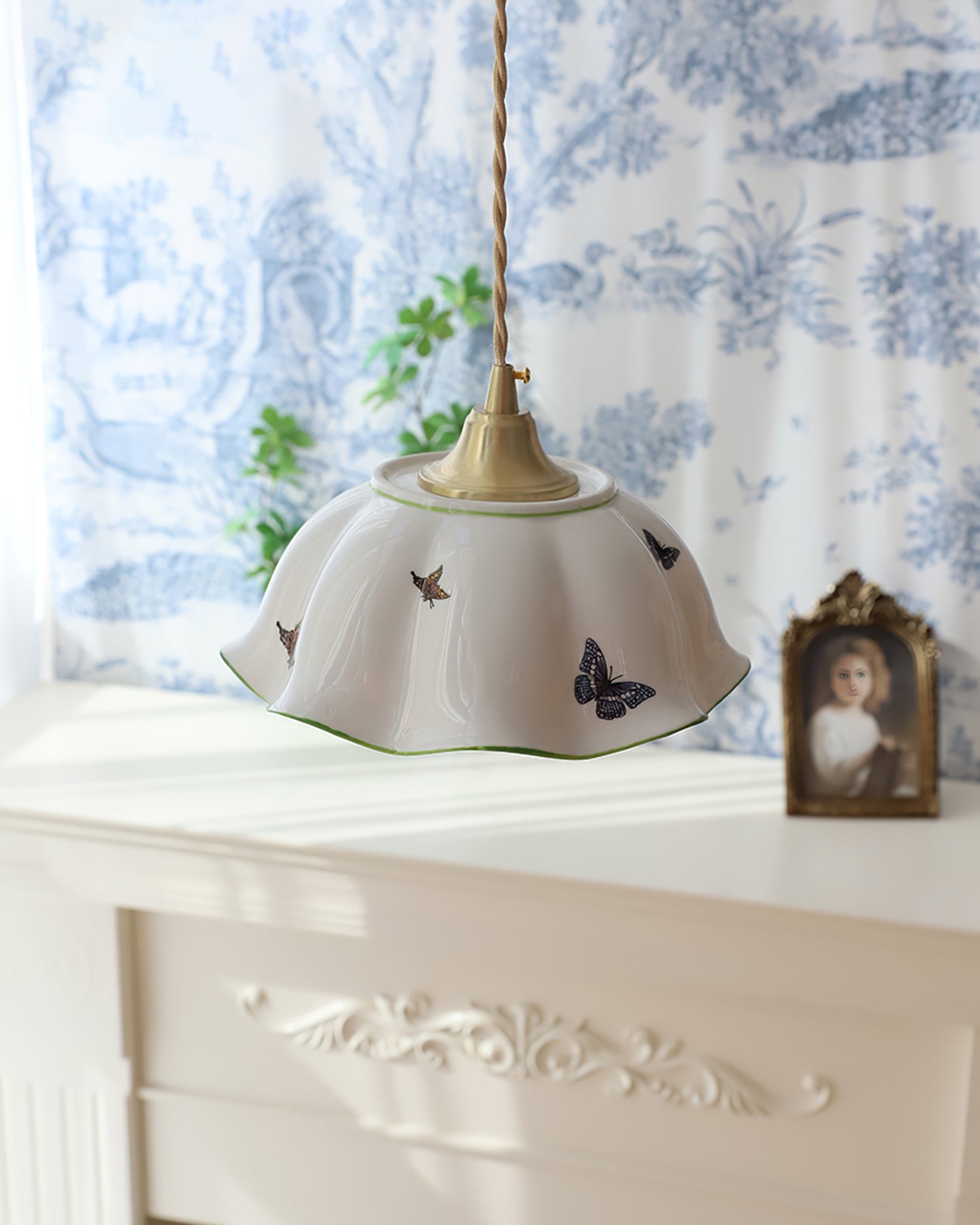 Butterfly Ceramic Pendant Lamp K985