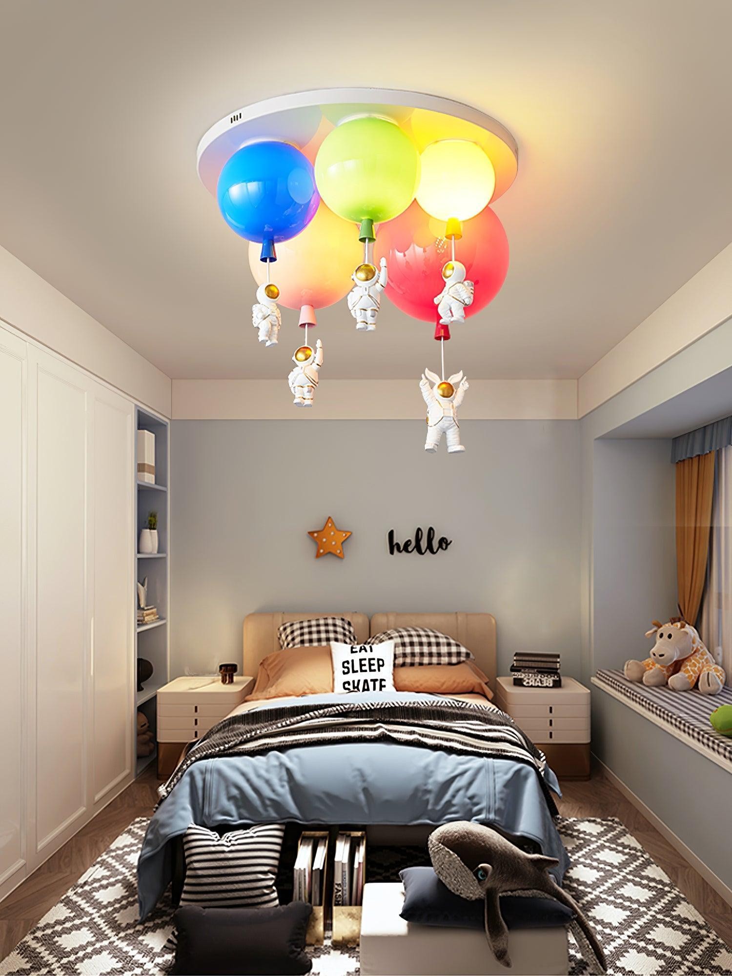 Astronaut Glossy Balloon Ceiling Lamp K244