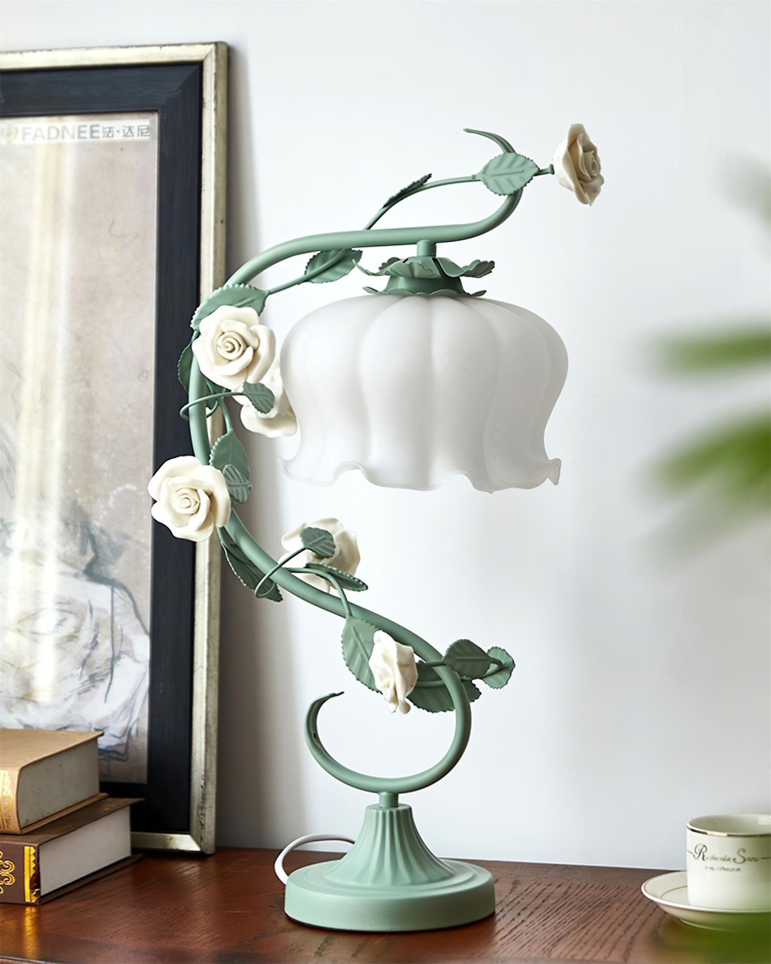 Green Pink White Rose Flower Table Lamp K640