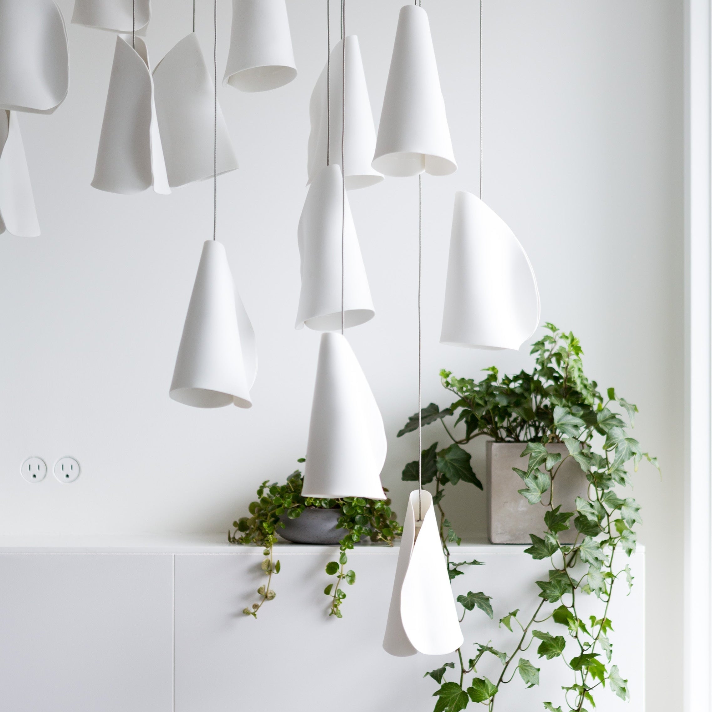 Boki Scandinavian Porcelain Pendant Light D946