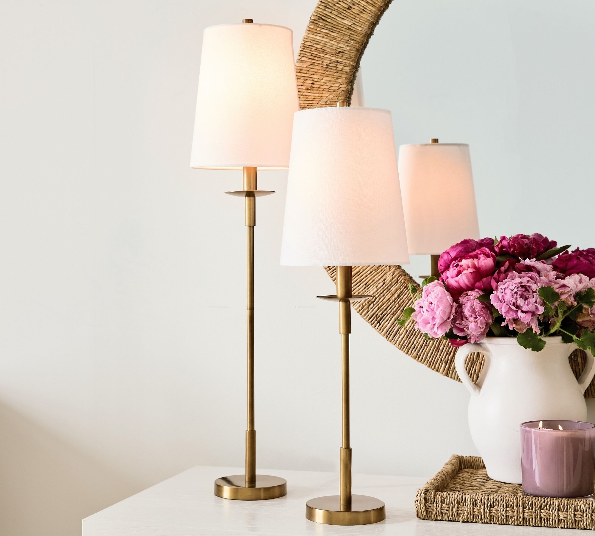 Rowan Contemporary Iron Table Lamp – Minimalist Bedside Lamp for Bedroom & Lounge K1350