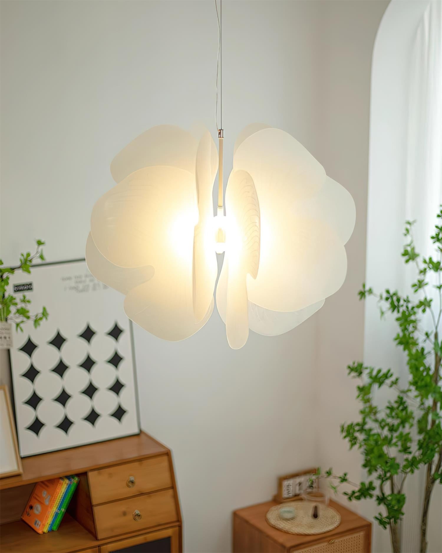 Creative Petal Pendant Lamp K267