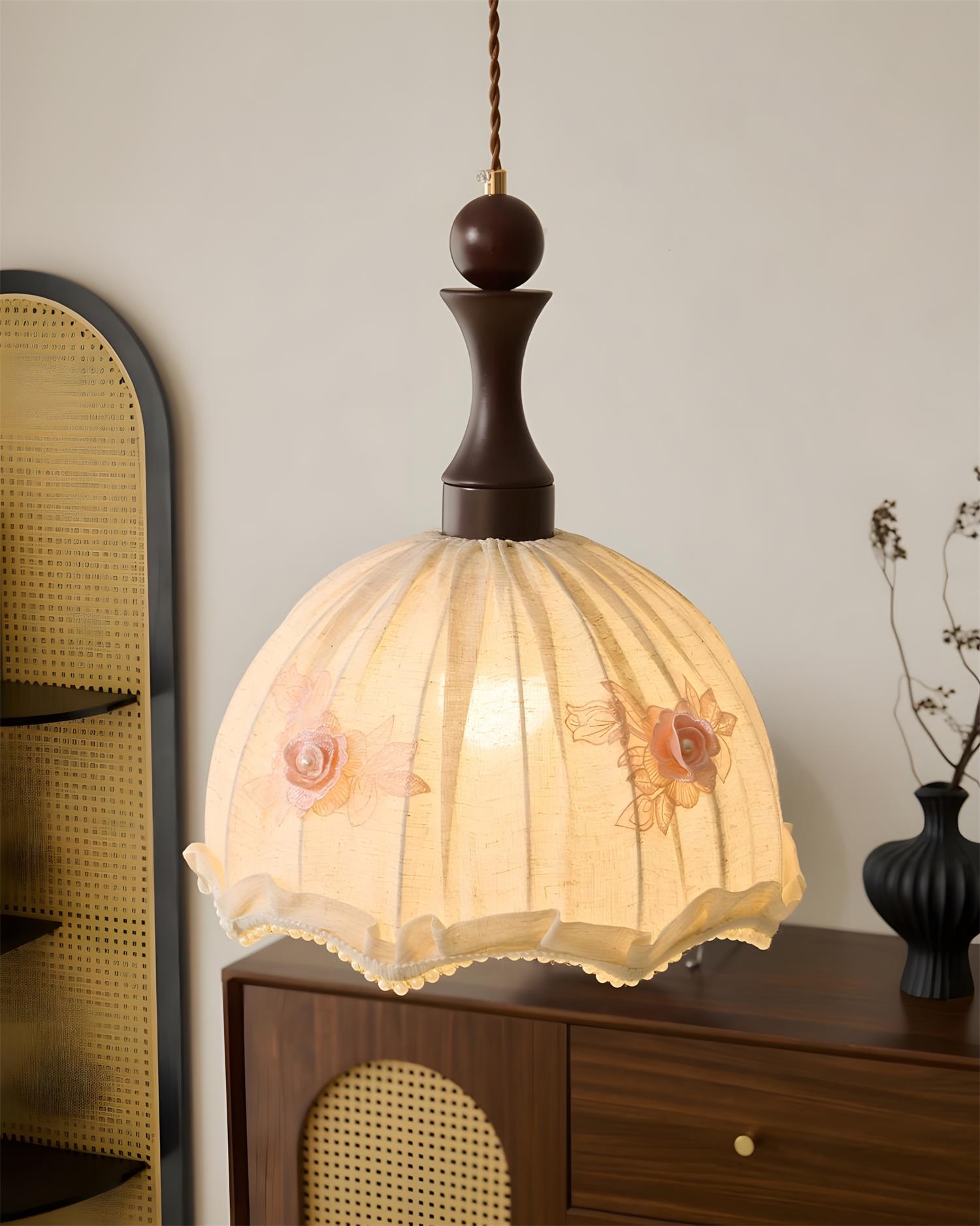 Camélia Pendant Lamp D337