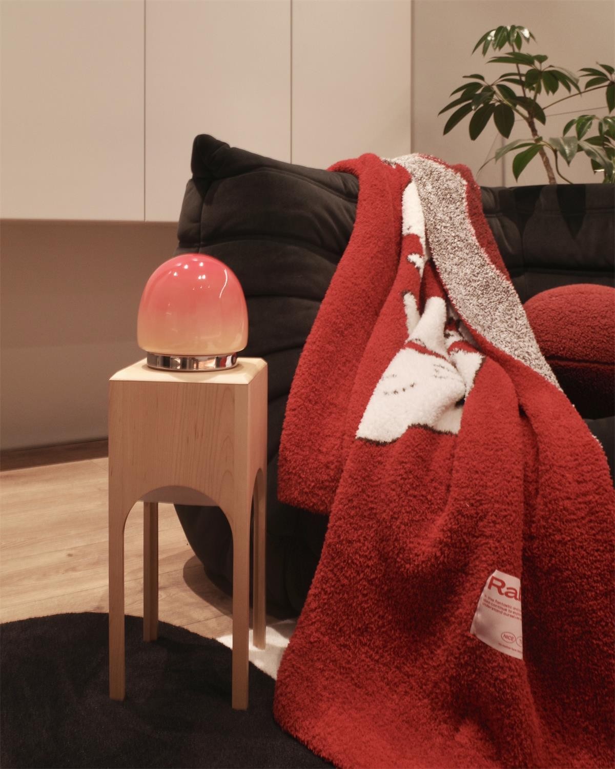 Peach Table Lamp K579