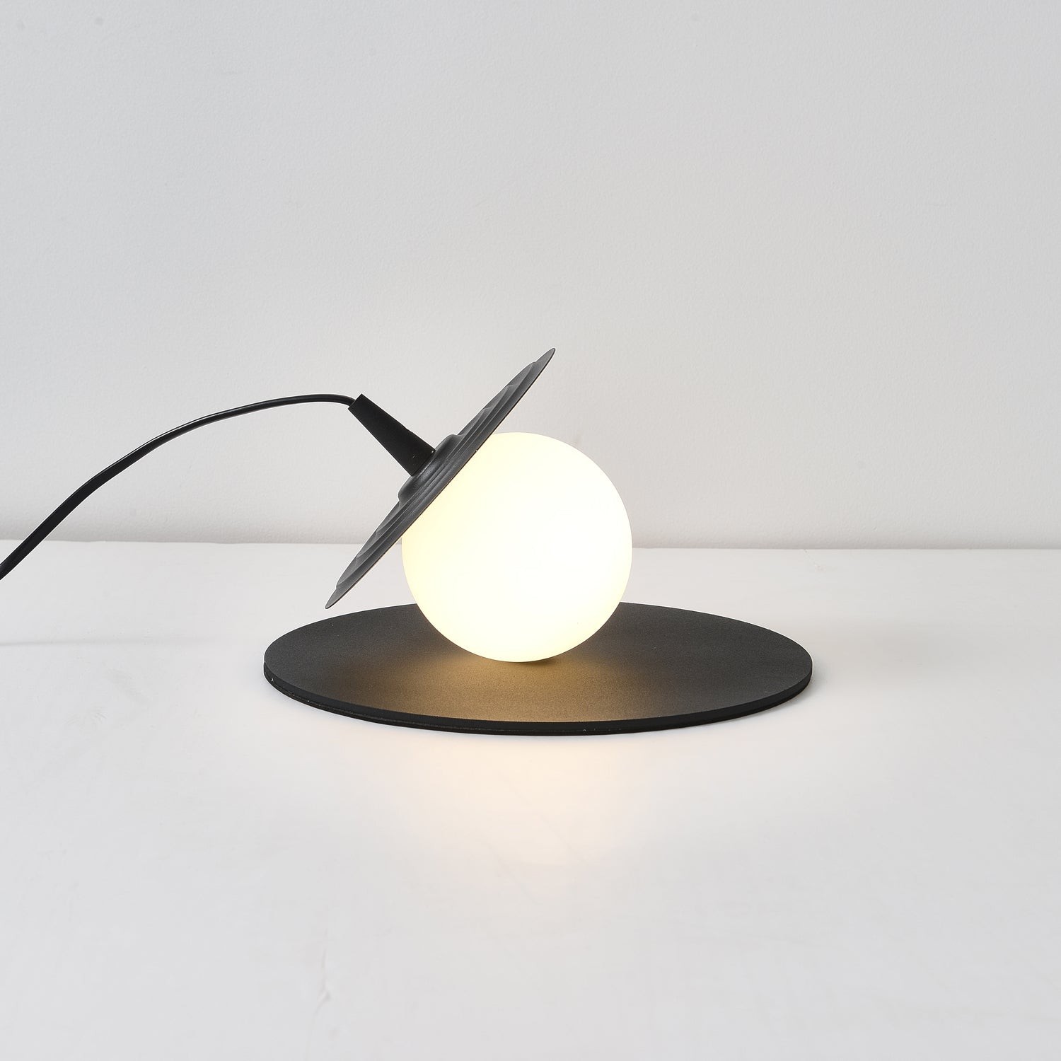 Modern Classic Record Table Lamp K852